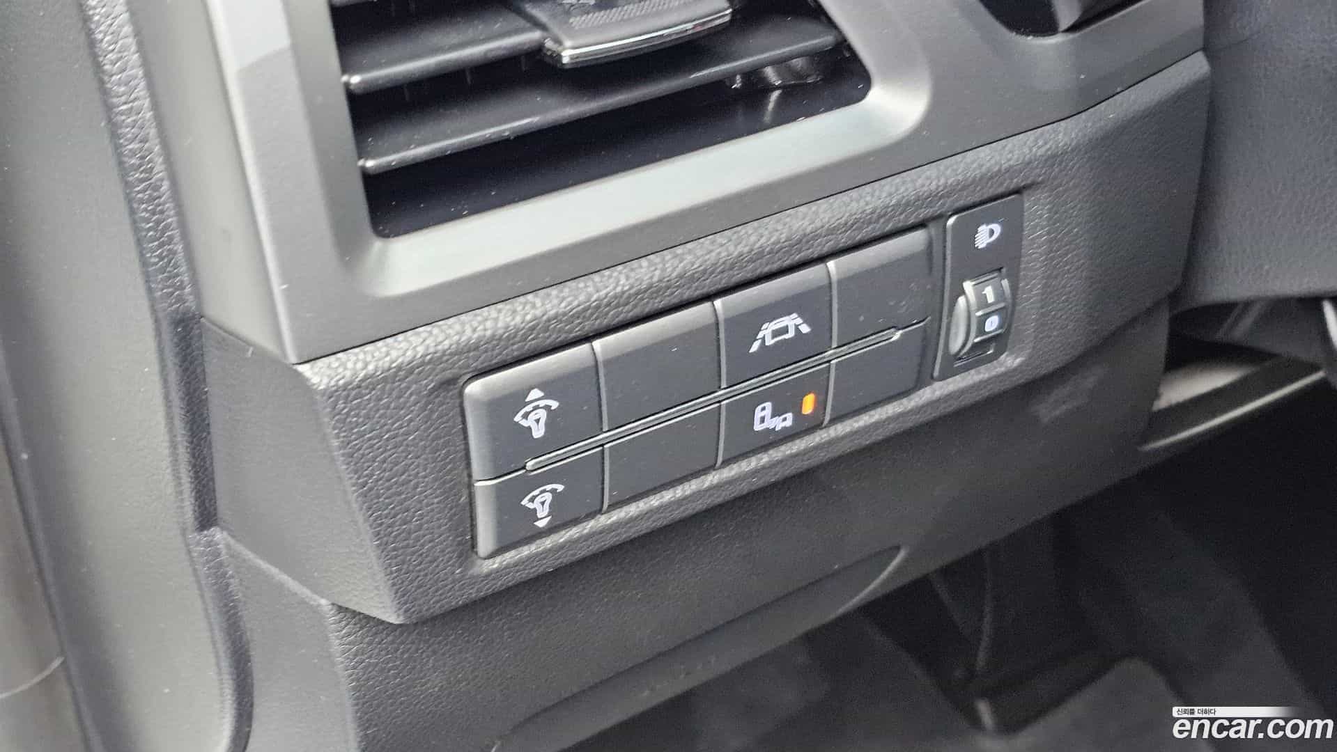 KORANDO KG Mobility 2019.9-OPTION-018