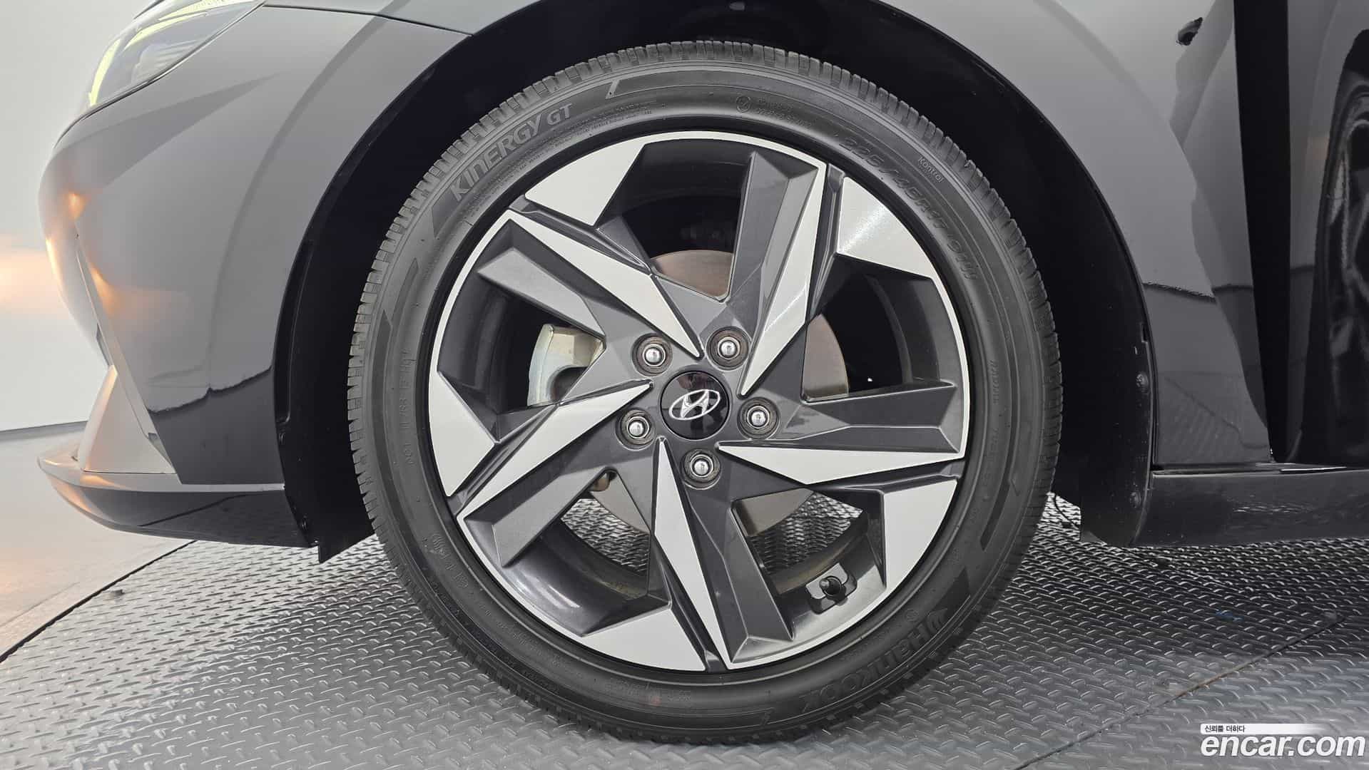 AVANTE Hyundai 2021.5-OUTER-005