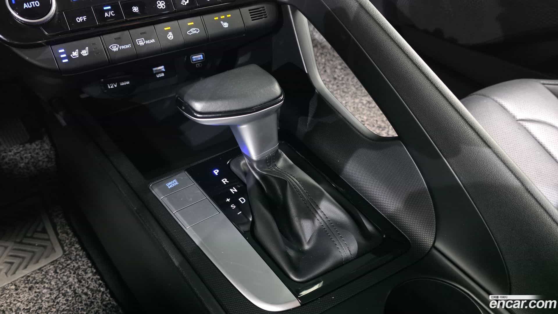 AVANTE Hyundai 2021.5-INNER-009