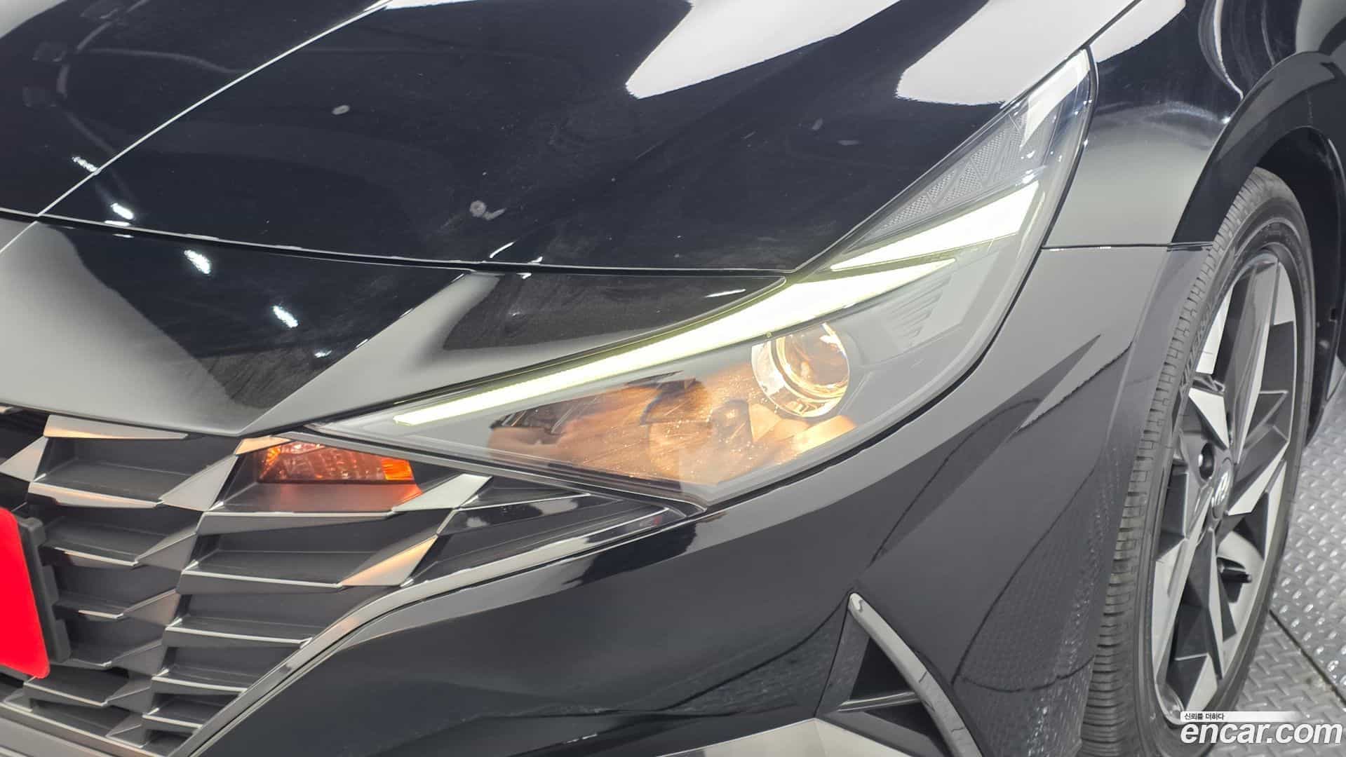AVANTE Hyundai 2021.5-OUTER-032