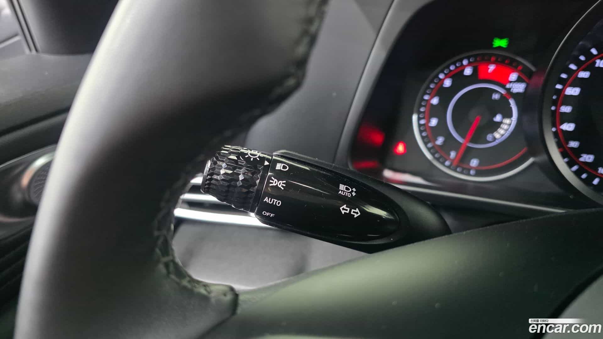 AVANTE Hyundai 2021.5-OPTION-040
