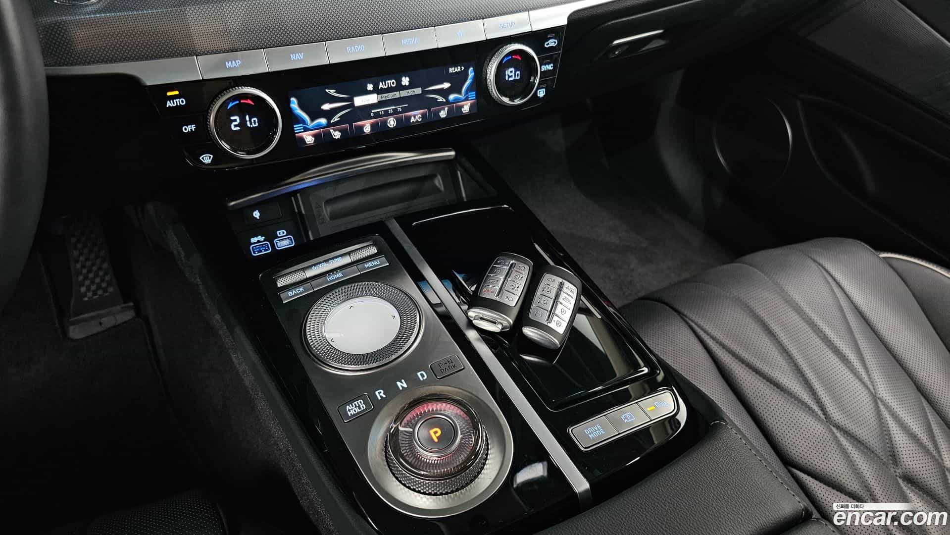 G80 Genesis 2022.4-INNER-009
