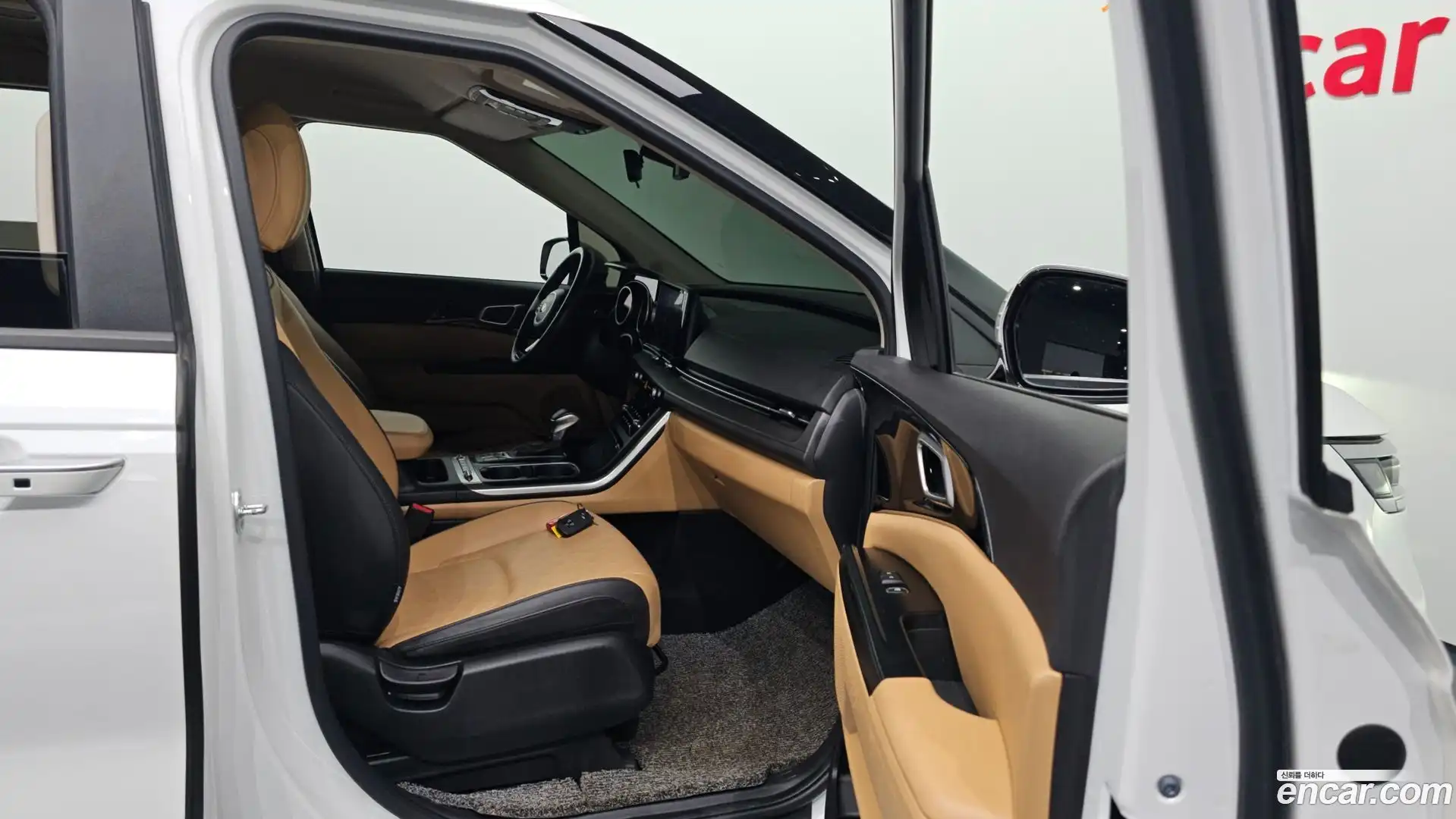 Canival Kia 2021.2-INNER-036