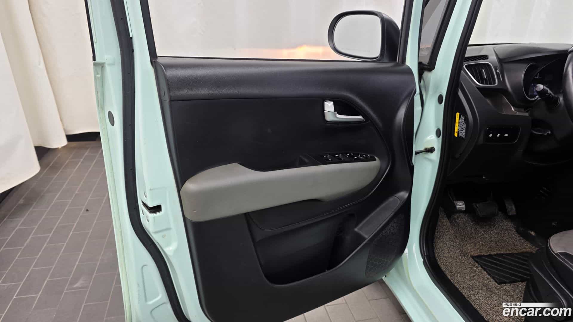 RAY Kia 2019.11-INNER-035