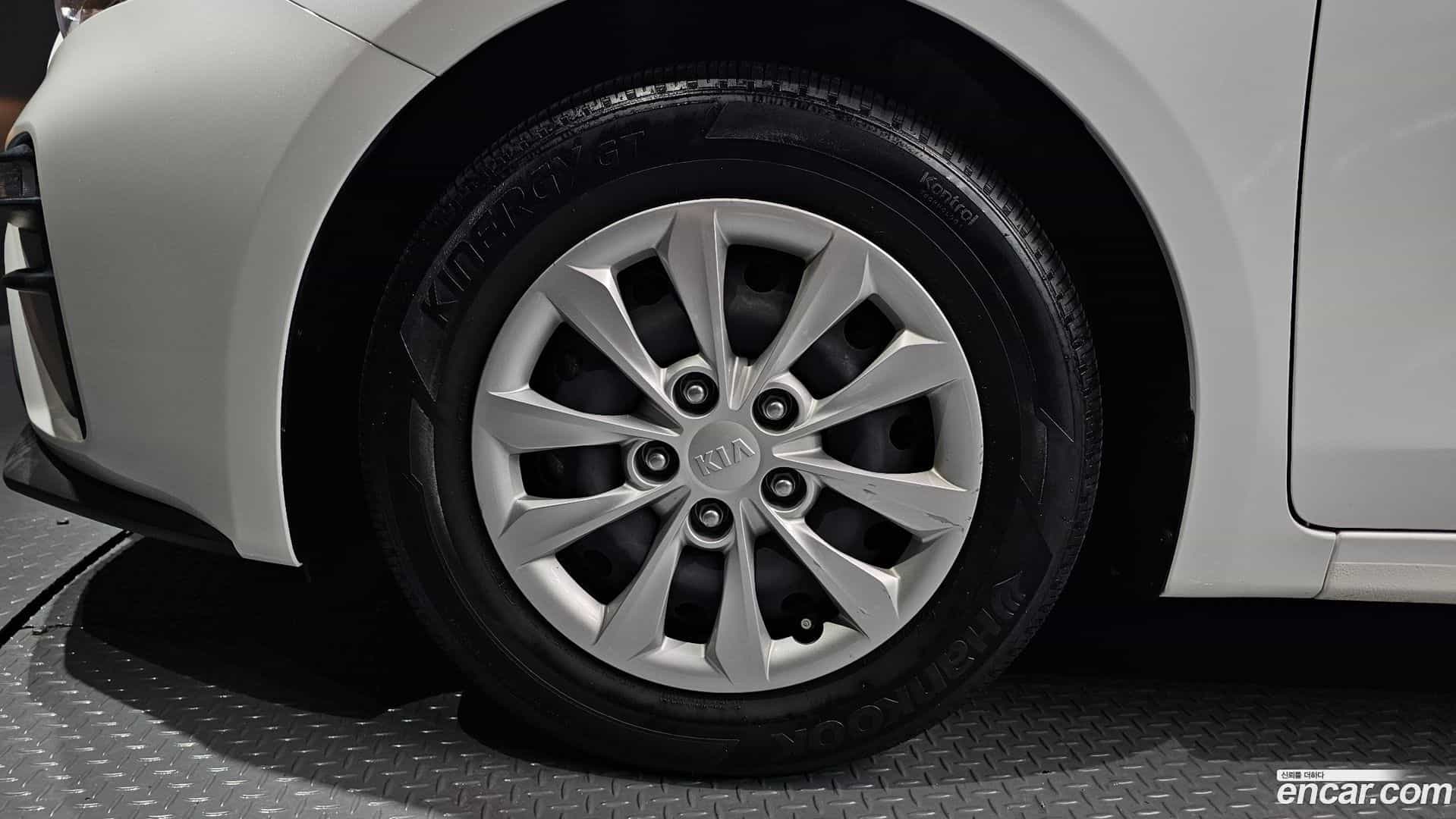 K3 Kia 2020.2-OUTER-005