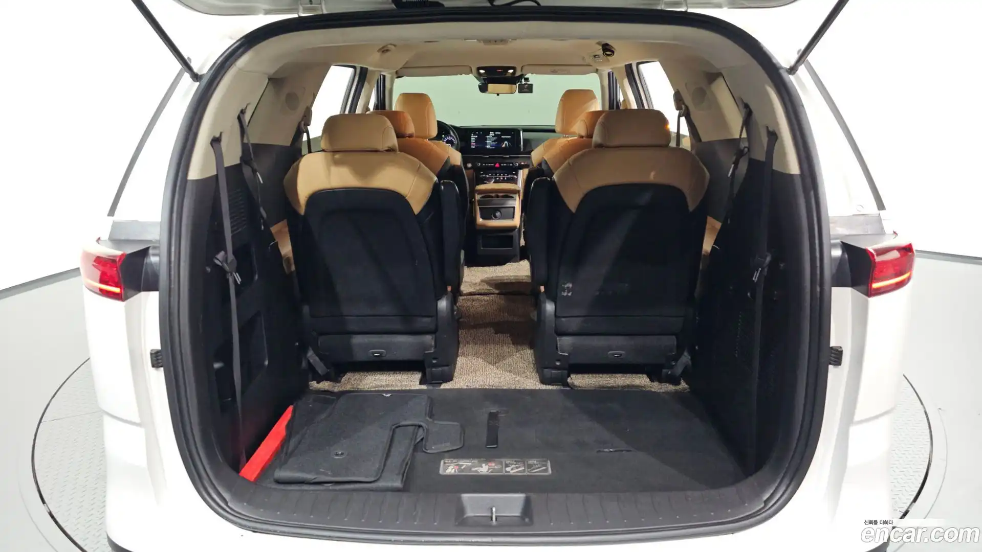 Canival Kia 2021.3-OPTION-024