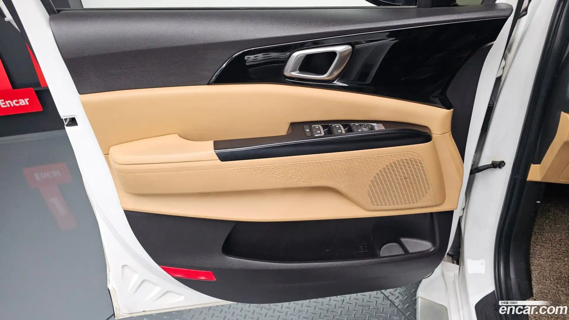 Canival Kia 2021.3-INNER-034