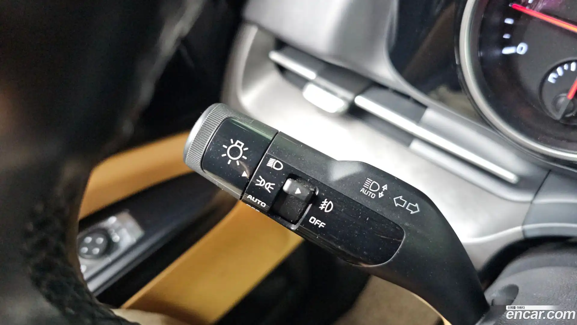Canival Kia 2021.3-OPTION-044
