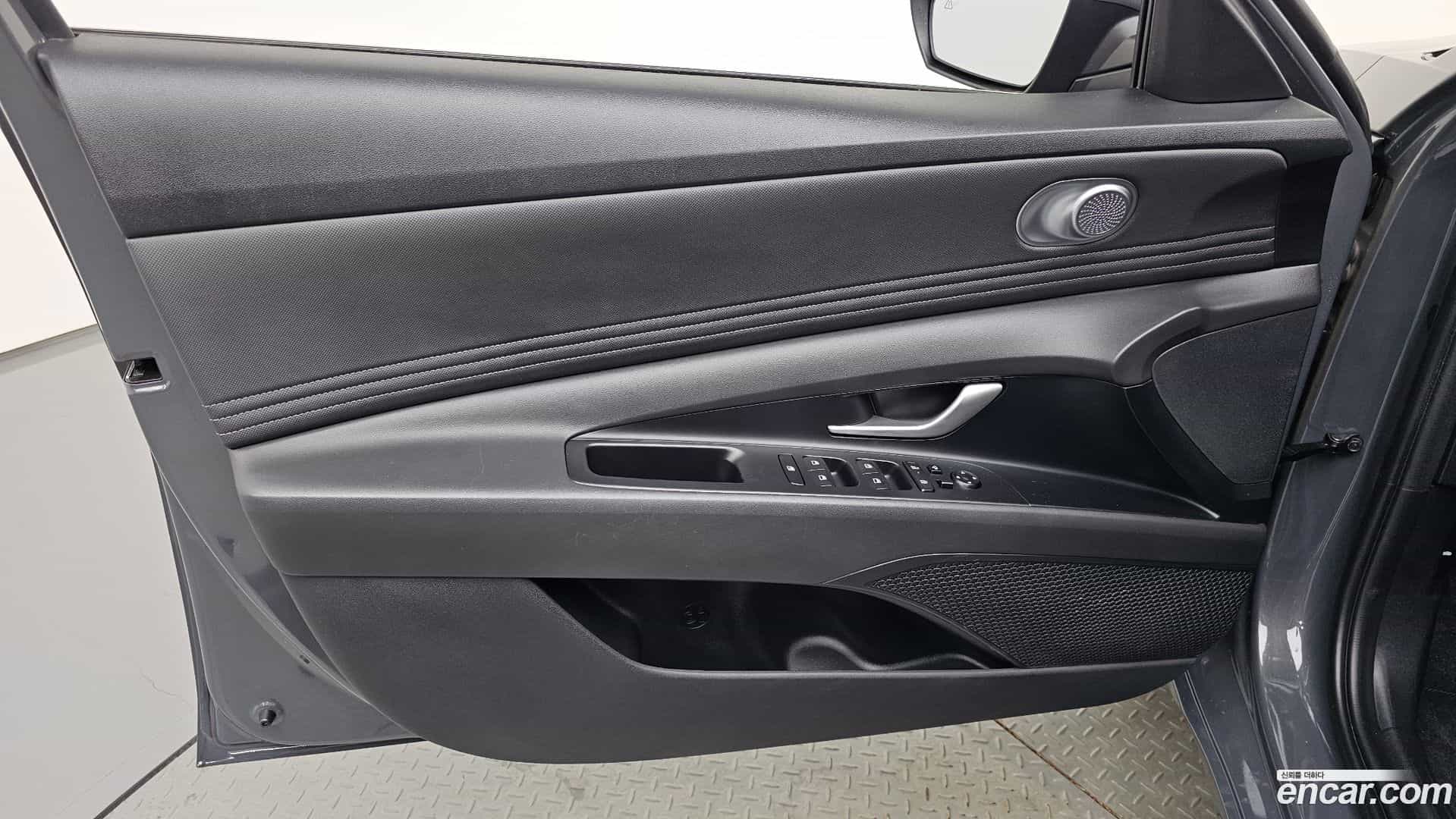 AVANTE Hyundai 2025.4-INNER-034