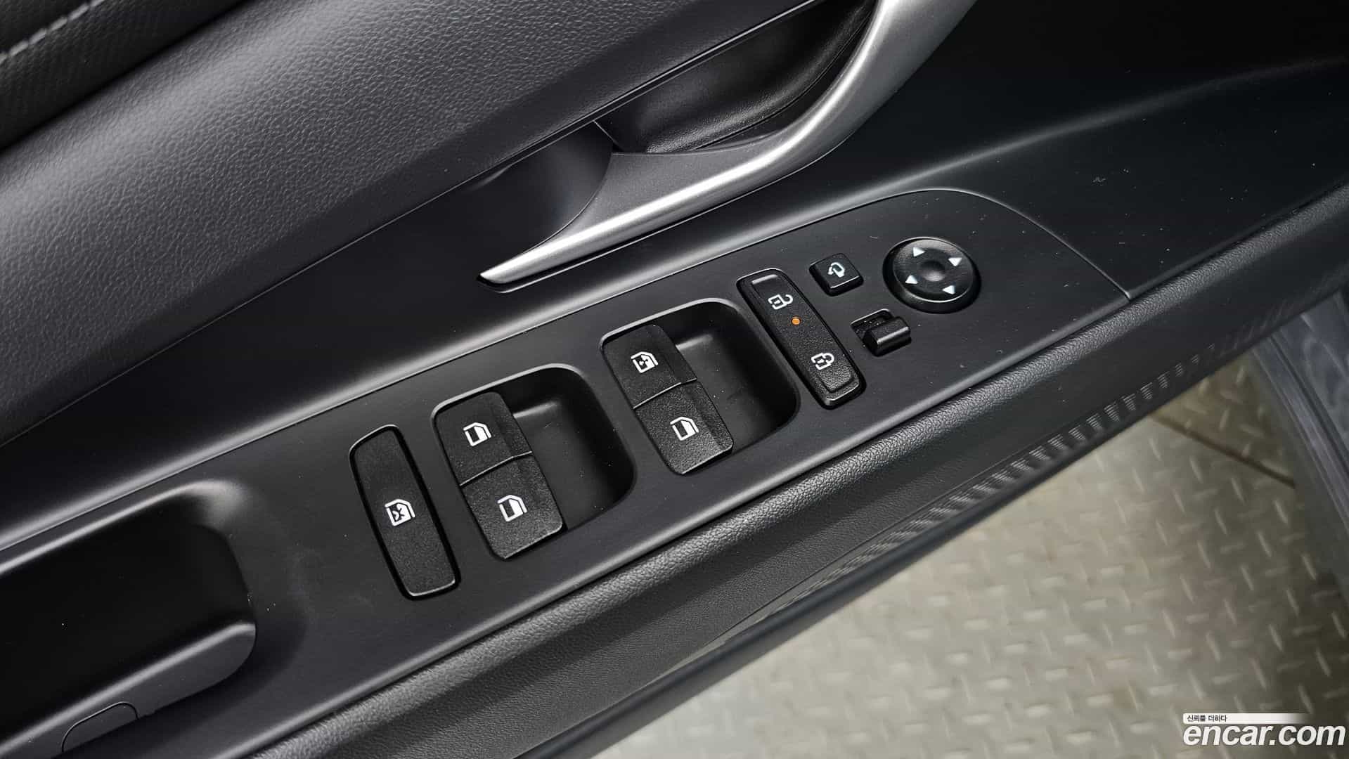 AVANTE Hyundai 2025.4-OPTION-040