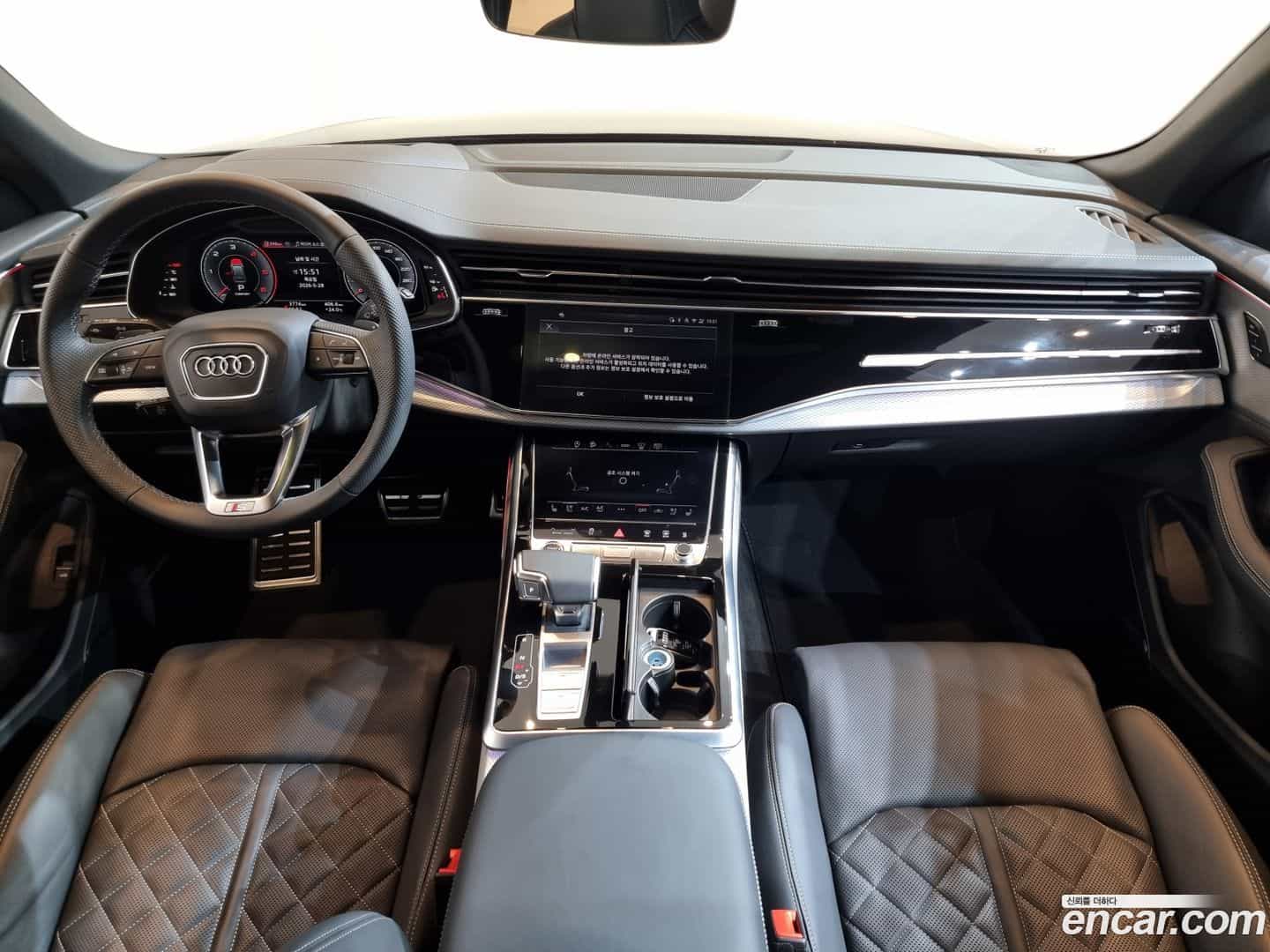 Q8 Audi 2024.11-INNER-007
