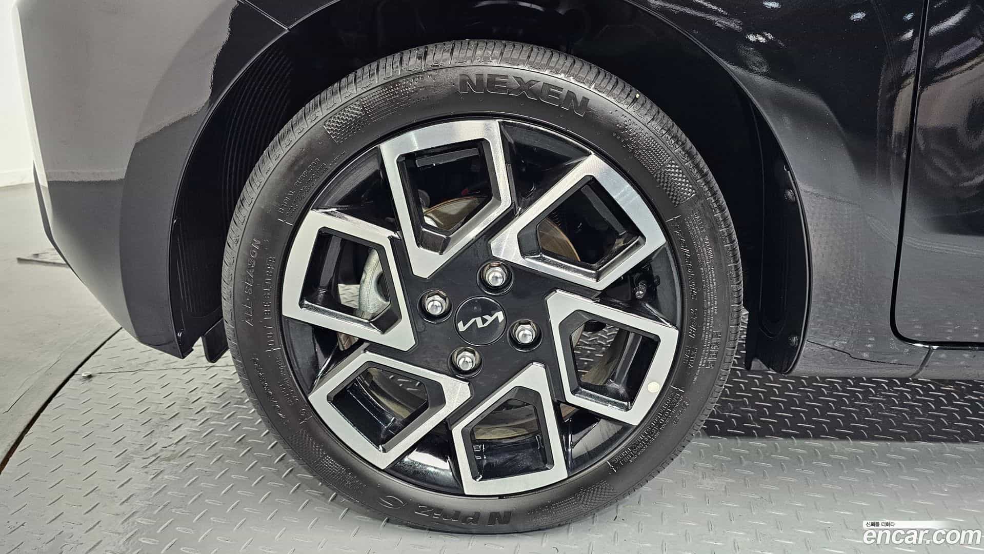 RAY Kia 2023.8-OUTER-005