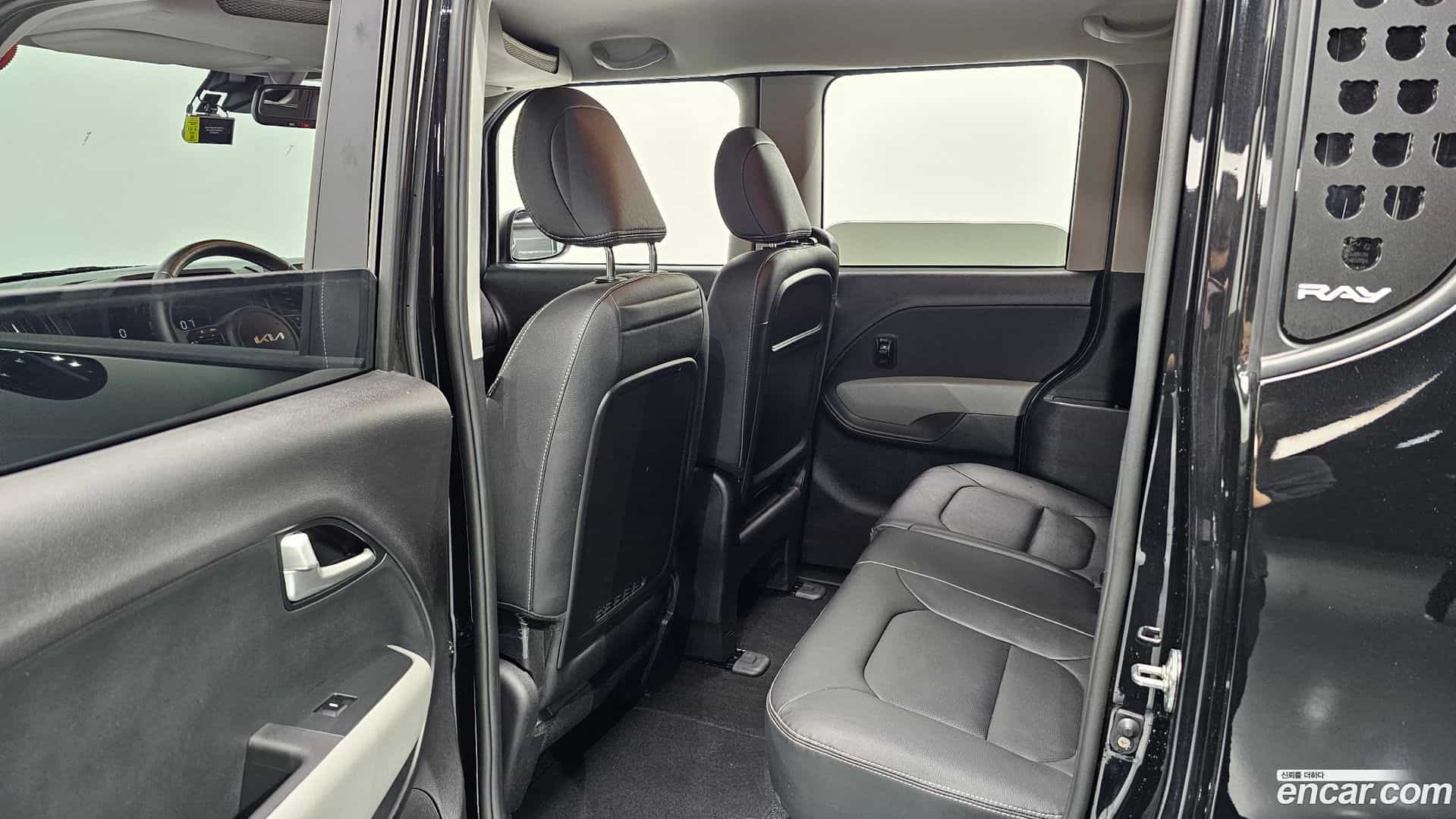 RAY Kia 2023.8-OPTION-015