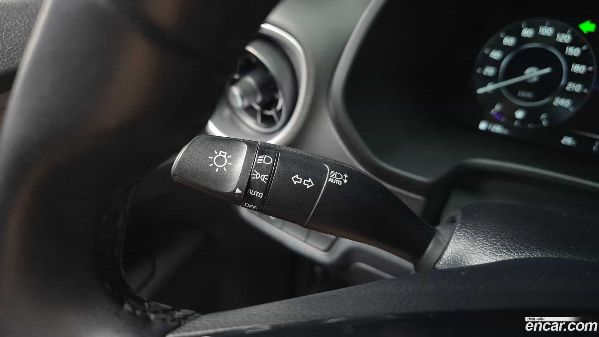 K3 Kia 2022.3-OPTION-042