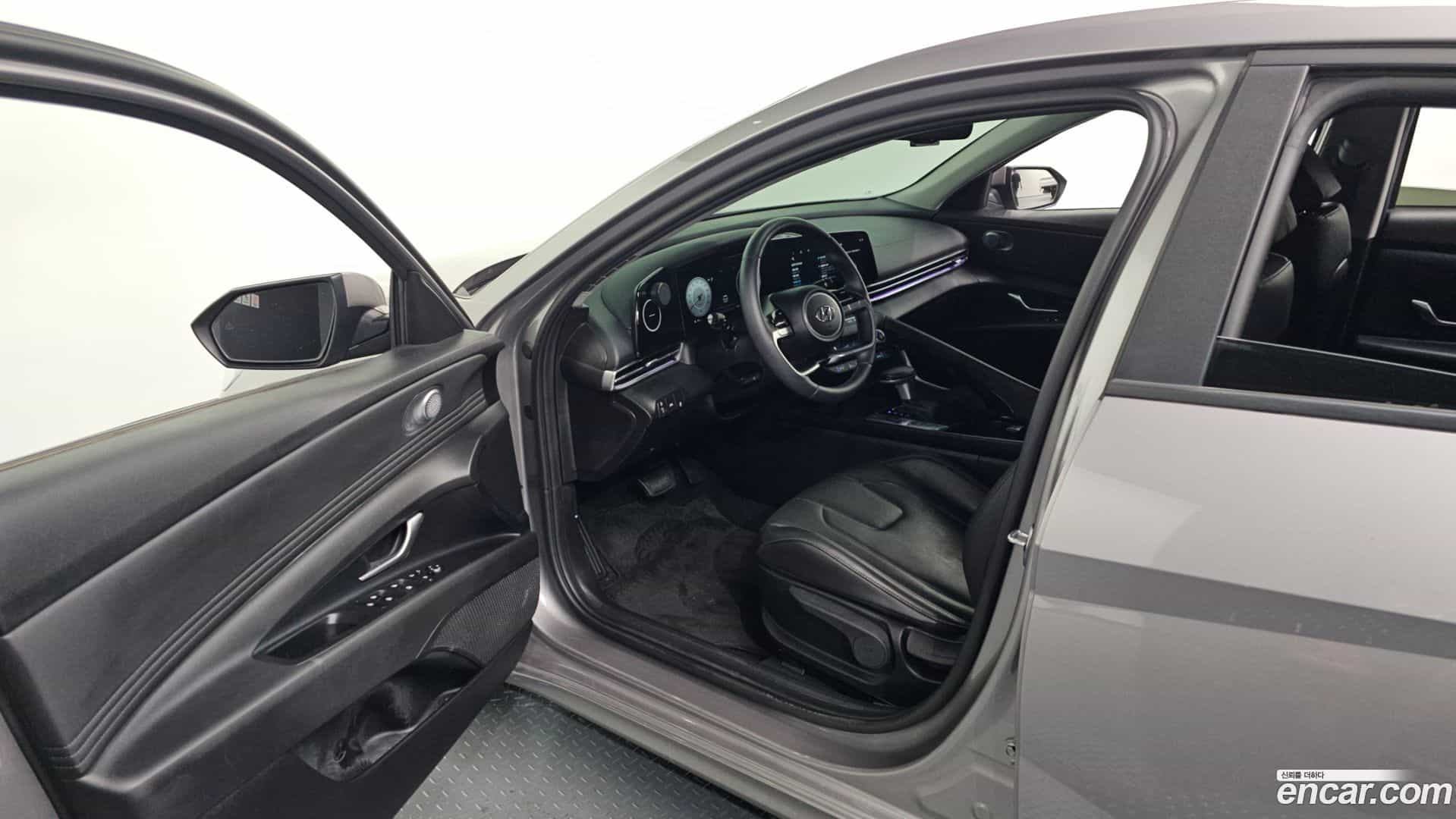 AVANTE Hyundai 2022.8-INNER-010