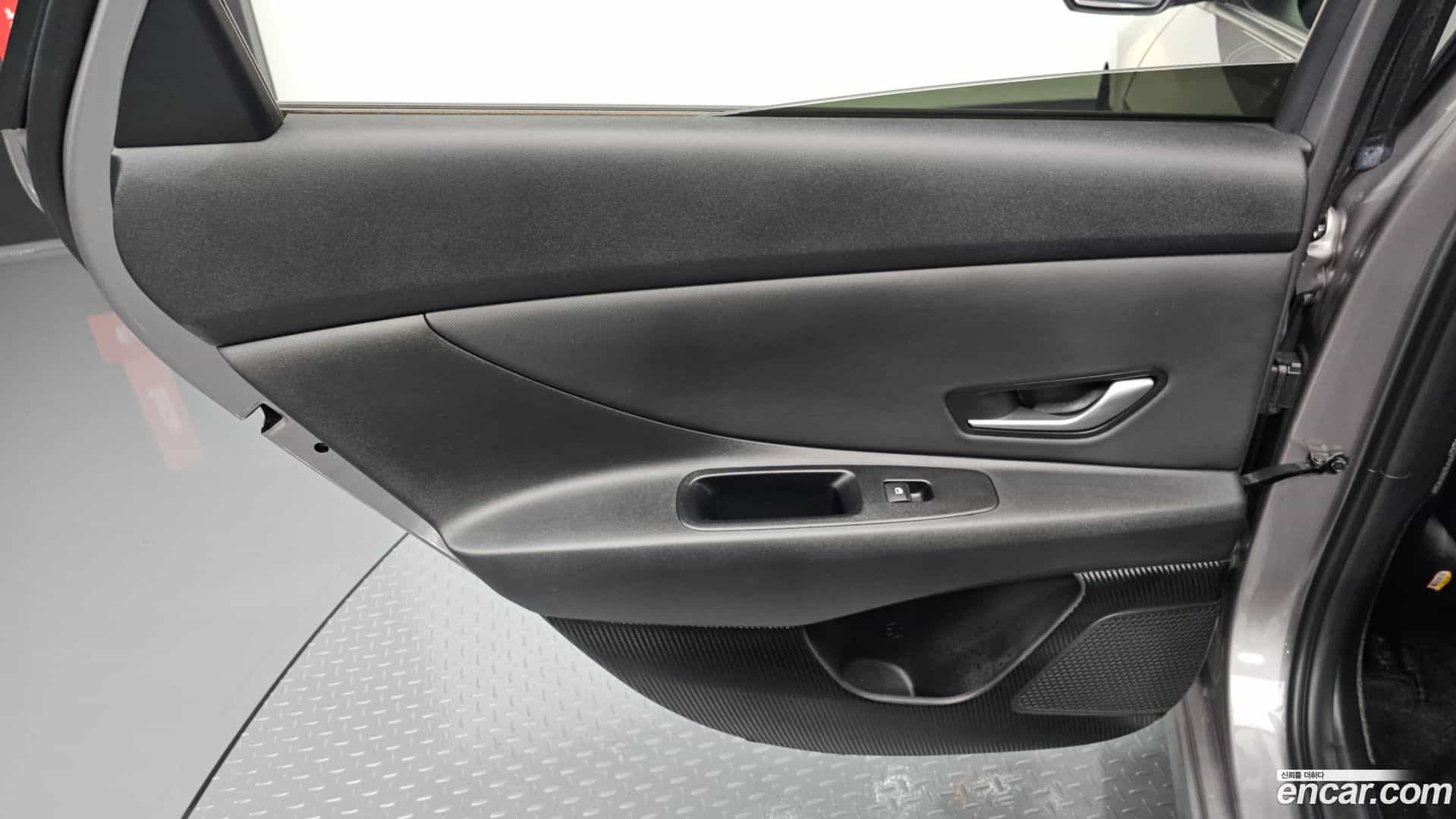 AVANTE Hyundai 2022.8-INNER-035