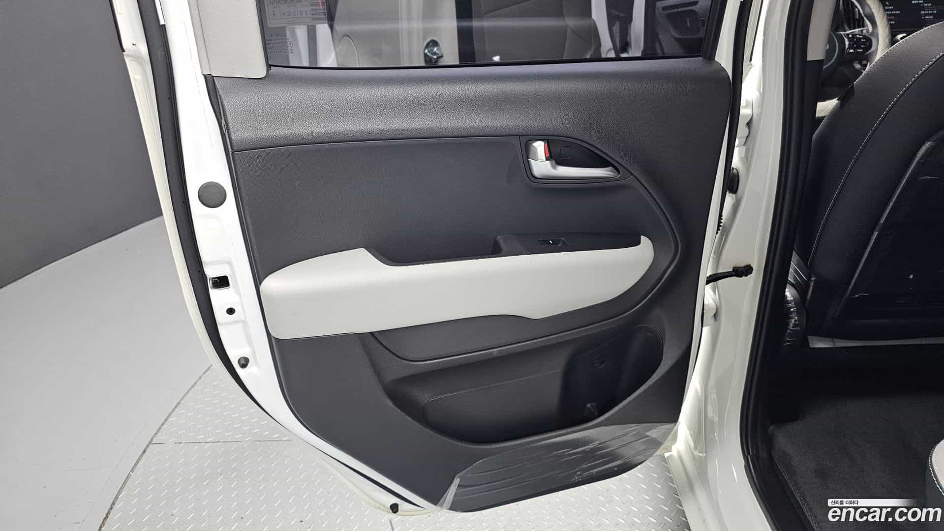 RAY Kia 2024.4-INNER-034