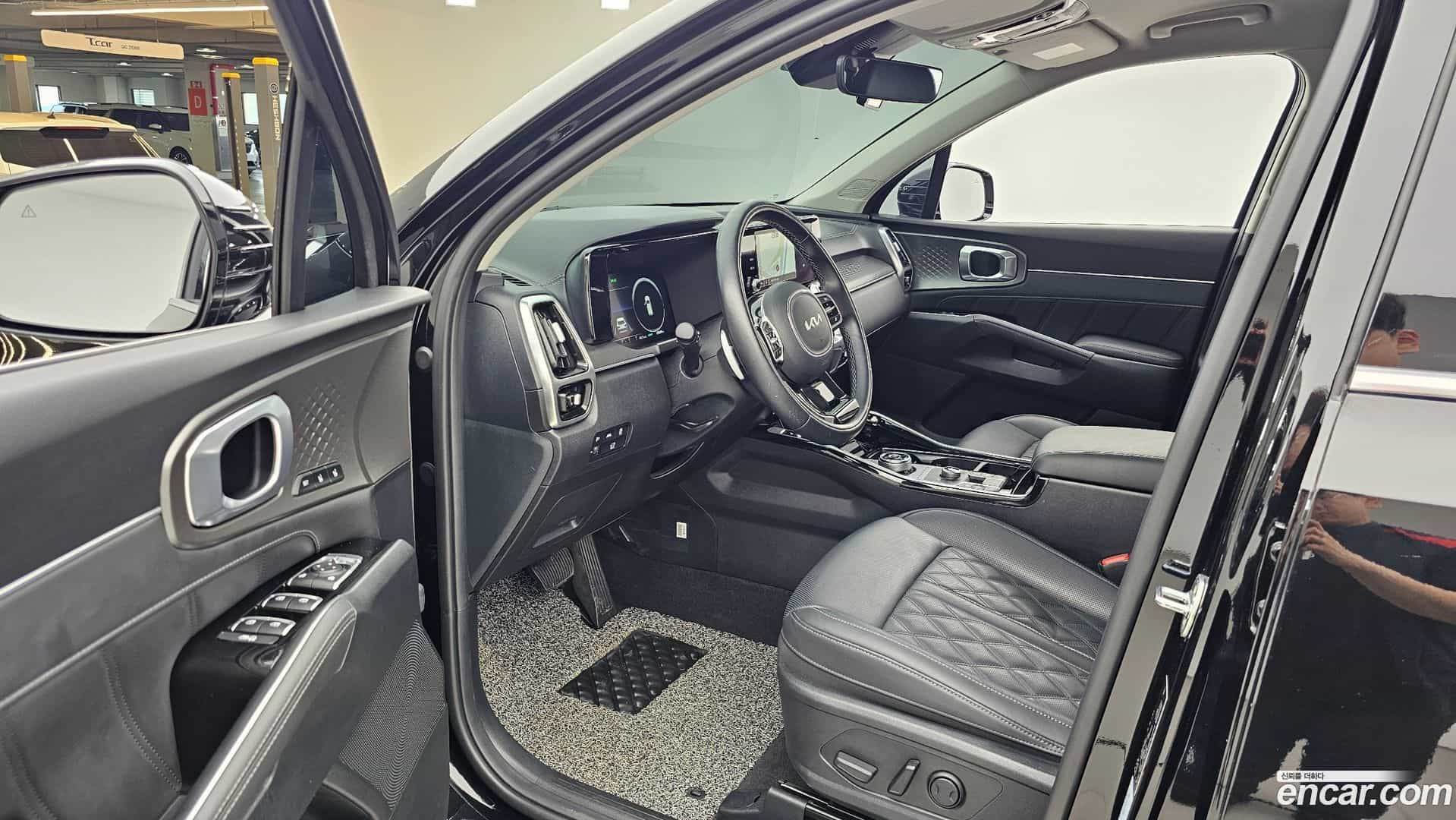 Sorento Kia 2023.1-INNER-010
