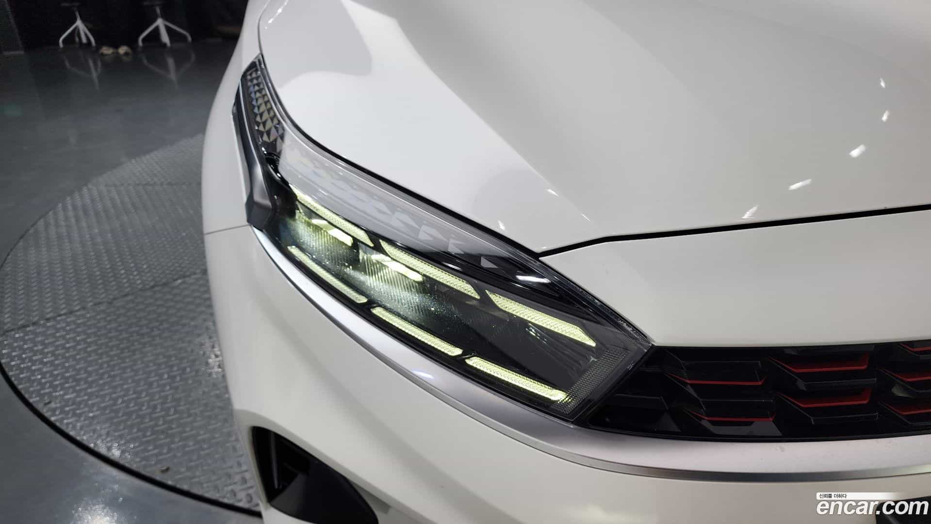 K3 Kia 2024.0-OUTER-032
