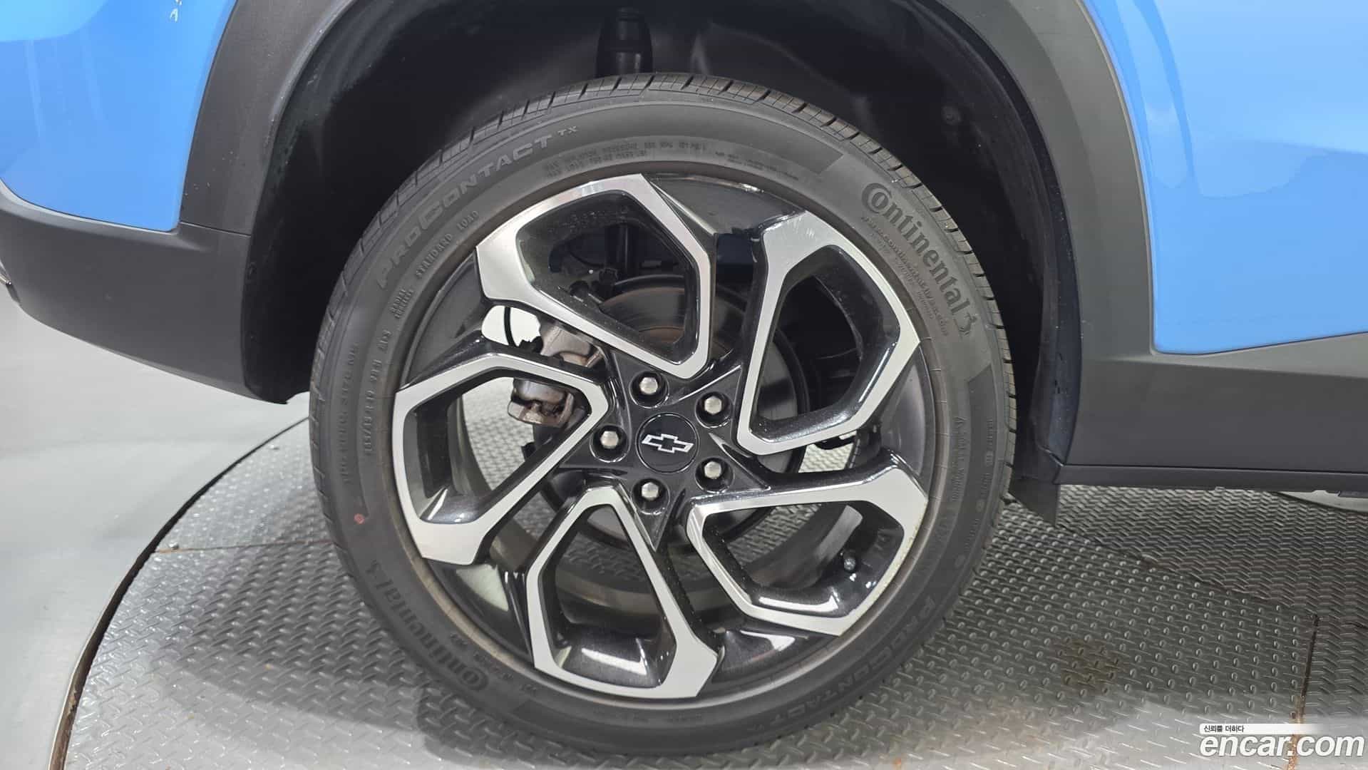 Trax Chevrolet 2023.4-OUTER-005
