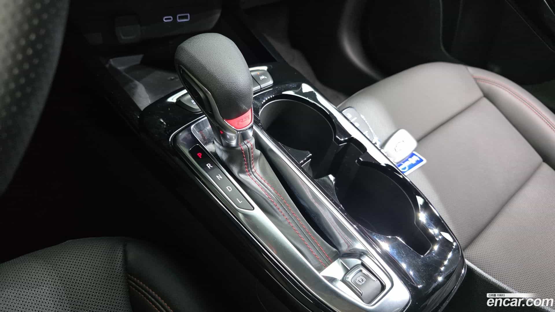 Trax Chevrolet 2023.4-INNER-009