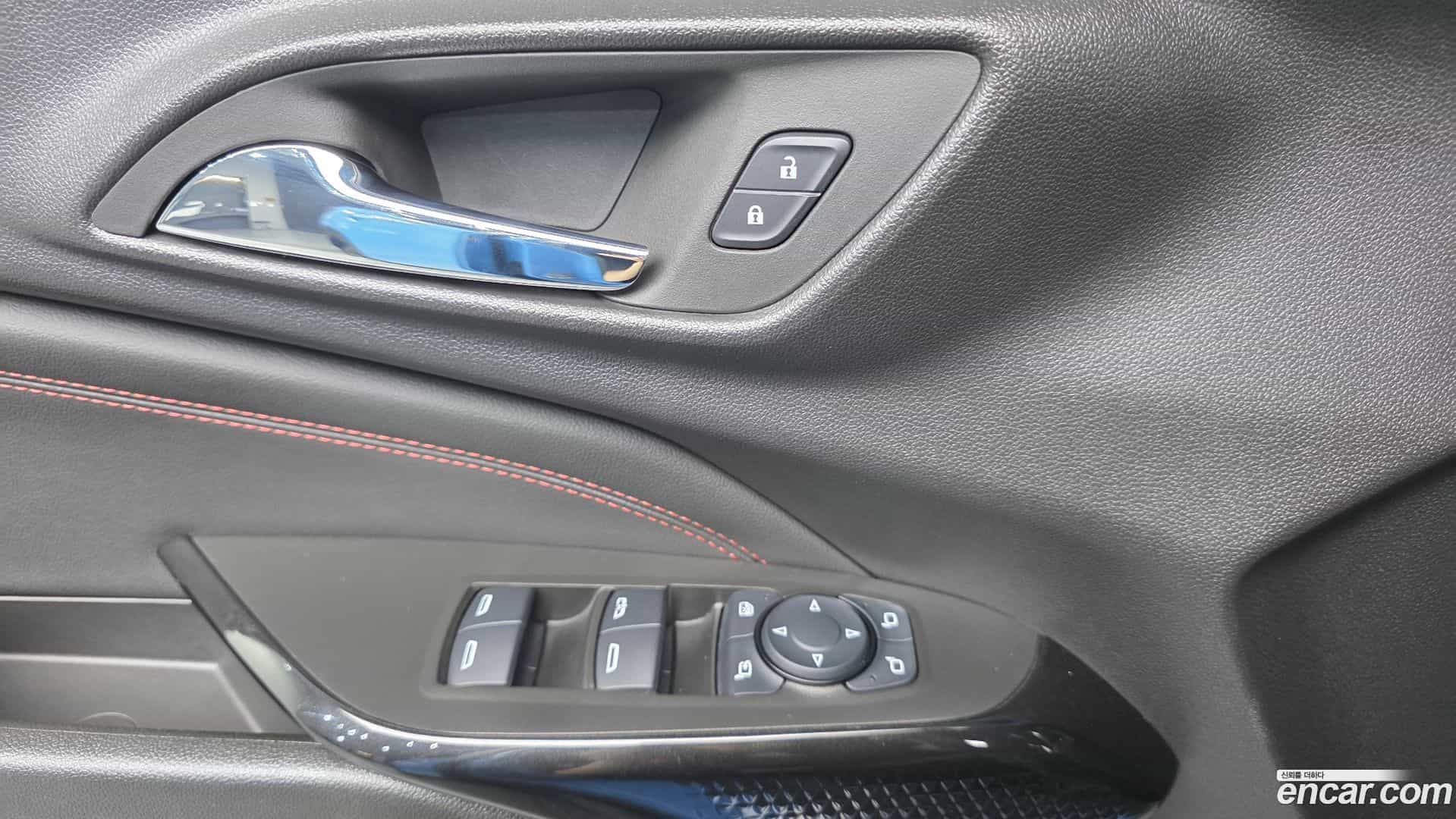 Trax Chevrolet 2023.4-OPTION-015