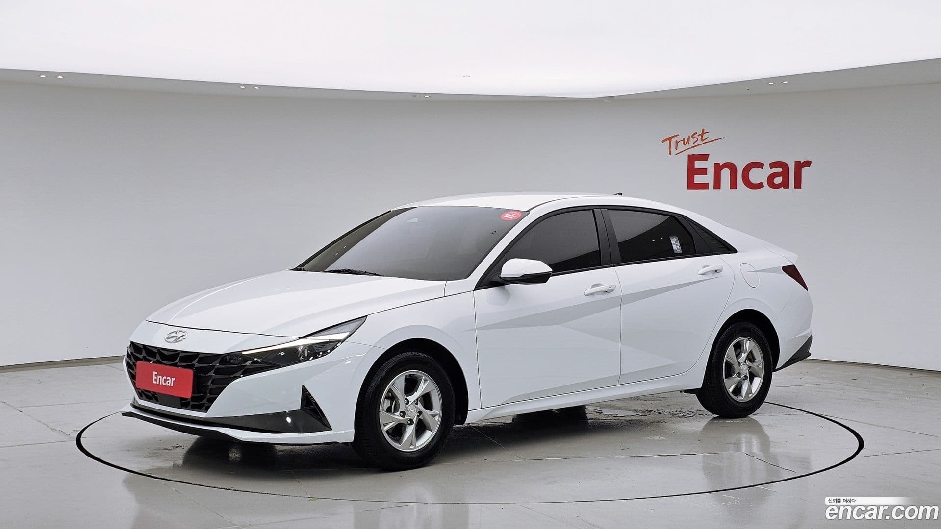Main__Slider__Photo:AVANTE Hyundai 2022.7-0