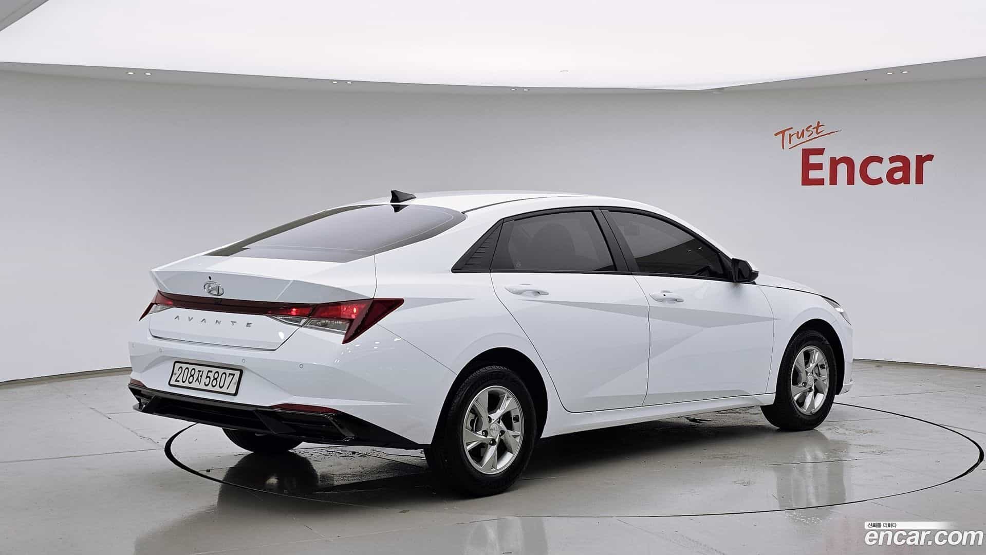 AVANTE Hyundai 2022.7-OUTER-002