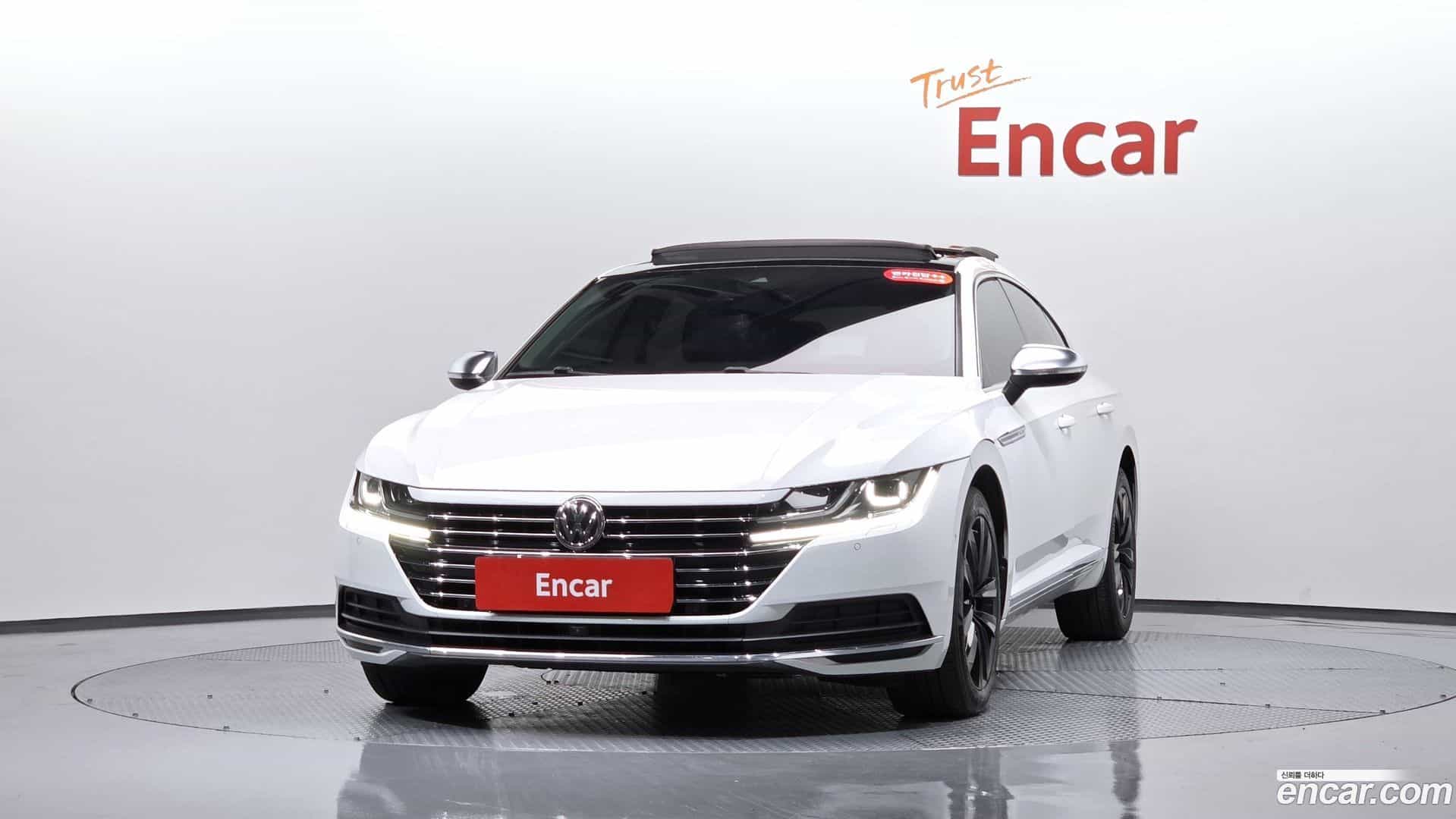 Arteon Volkswagen 2019.4-OUTER-003