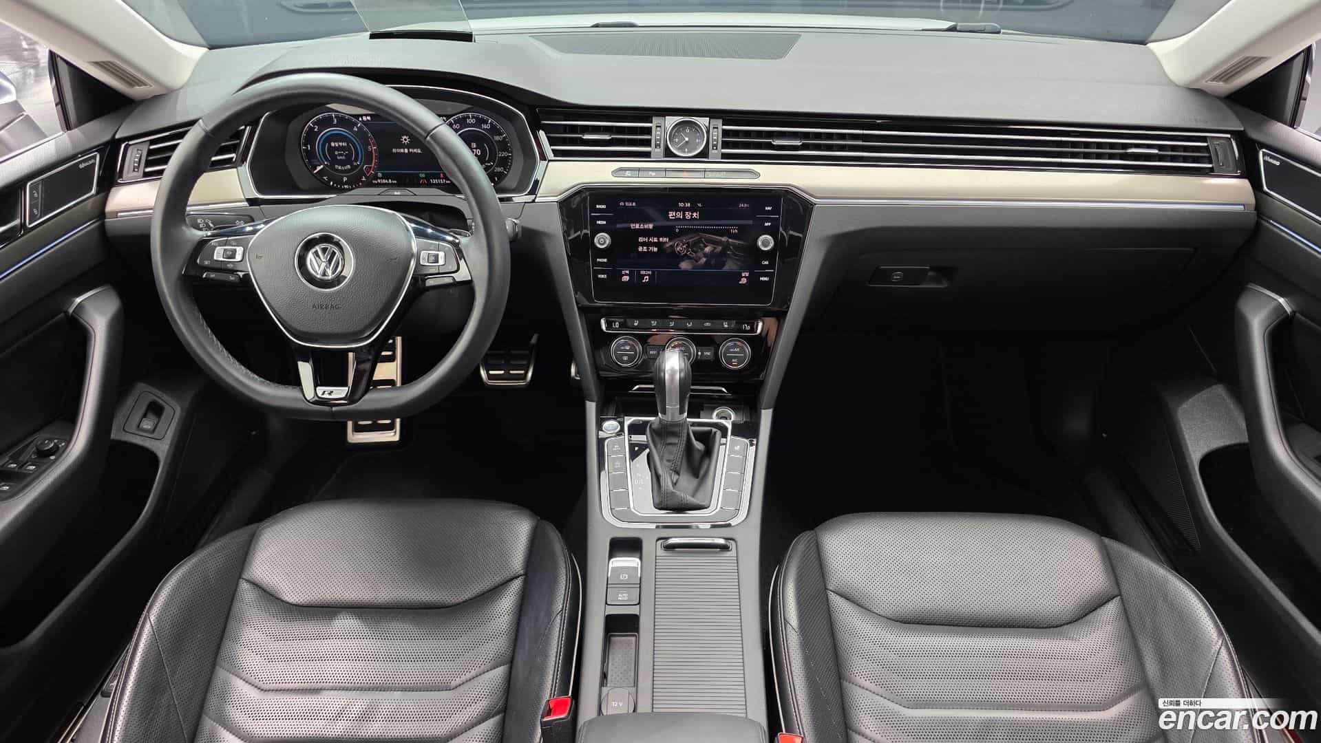 Arteon Volkswagen 2019.4-INNER-007