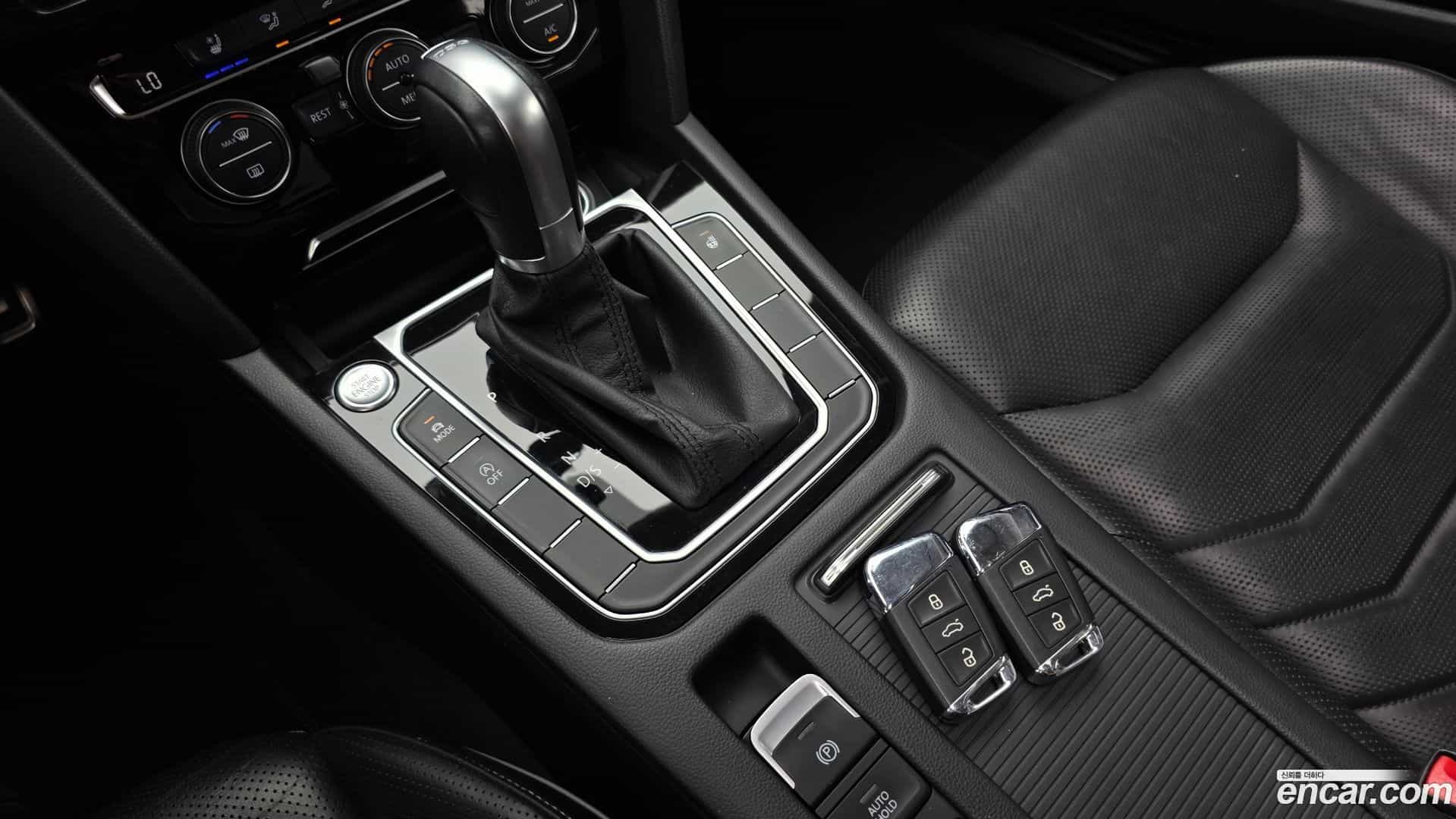 Arteon Volkswagen 2019.4-INNER-009