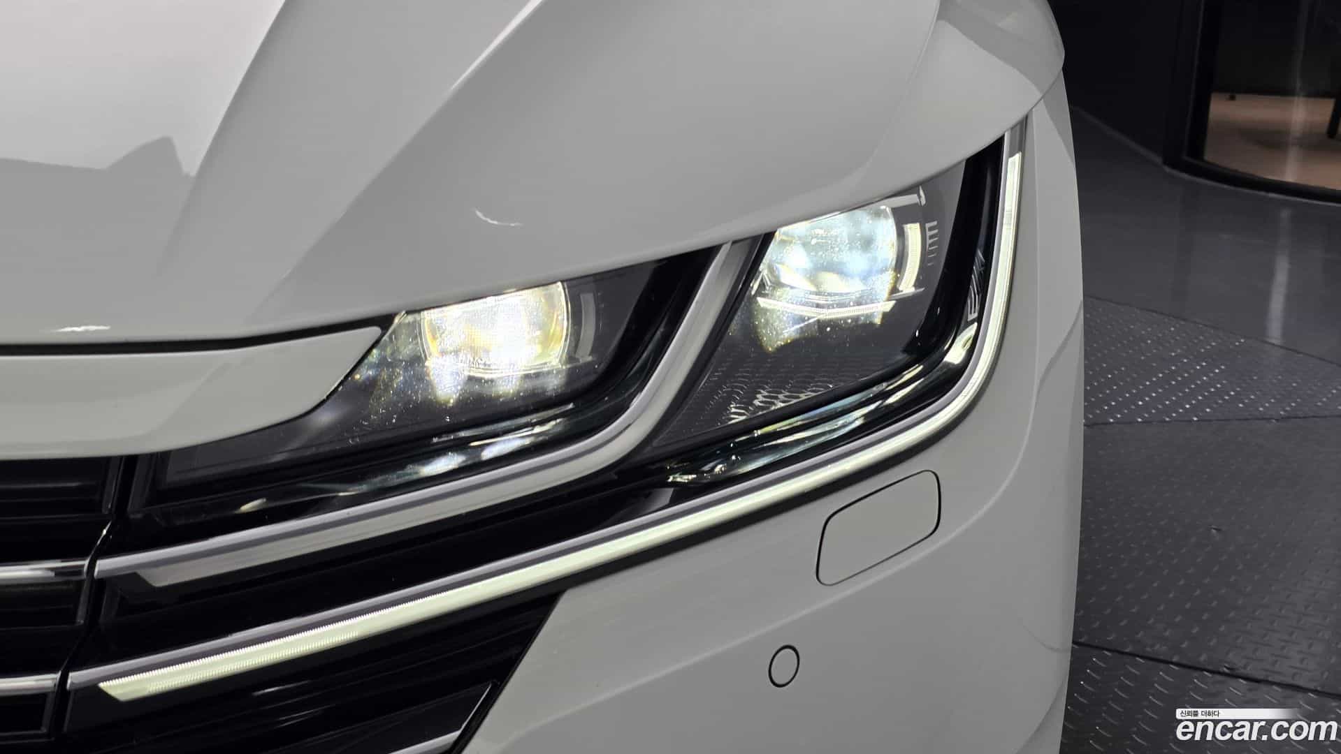 Arteon Volkswagen 2019.4-OUTER-032