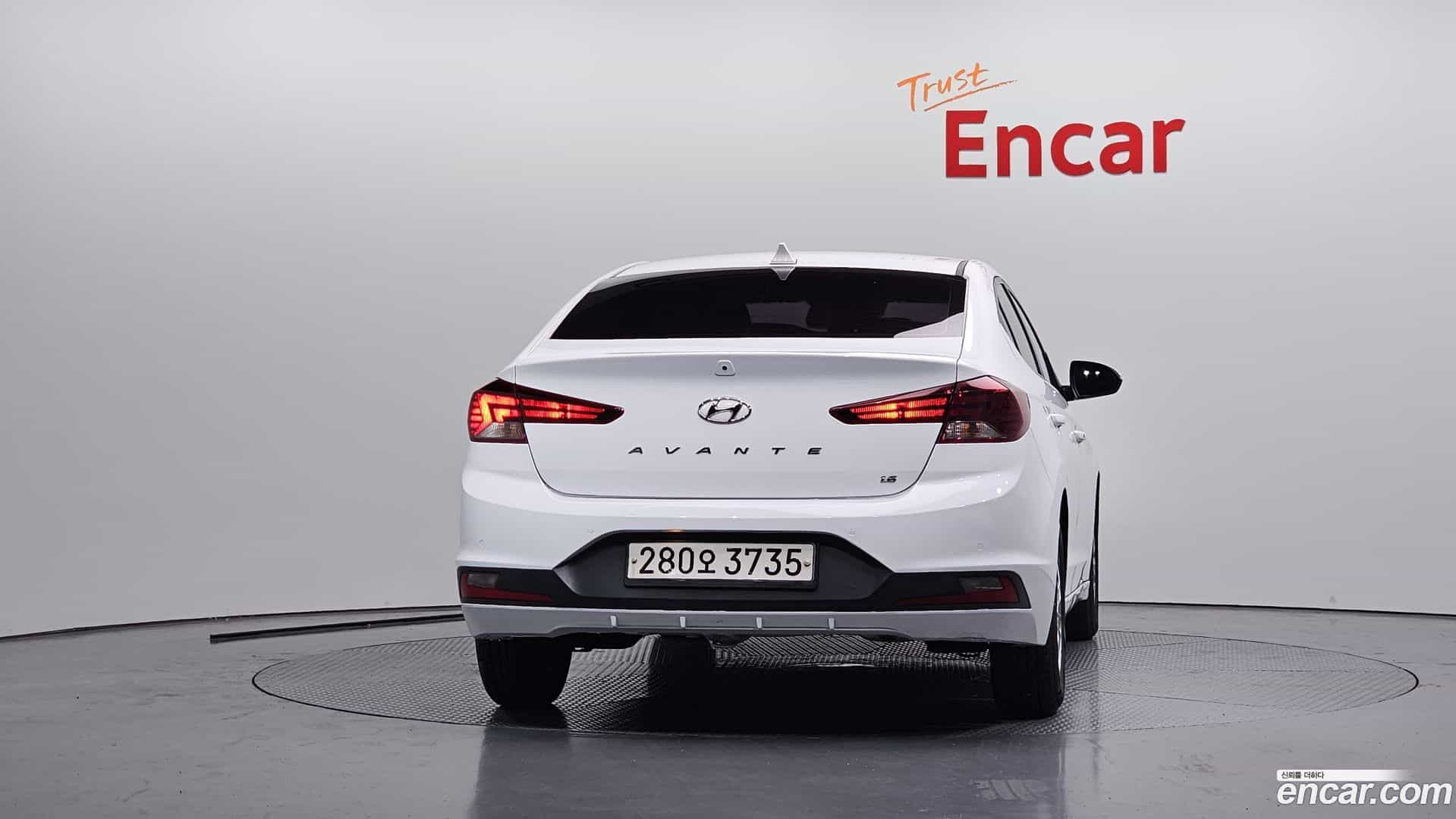 AVANTE Hyundai 2019.10-OUTER-004
