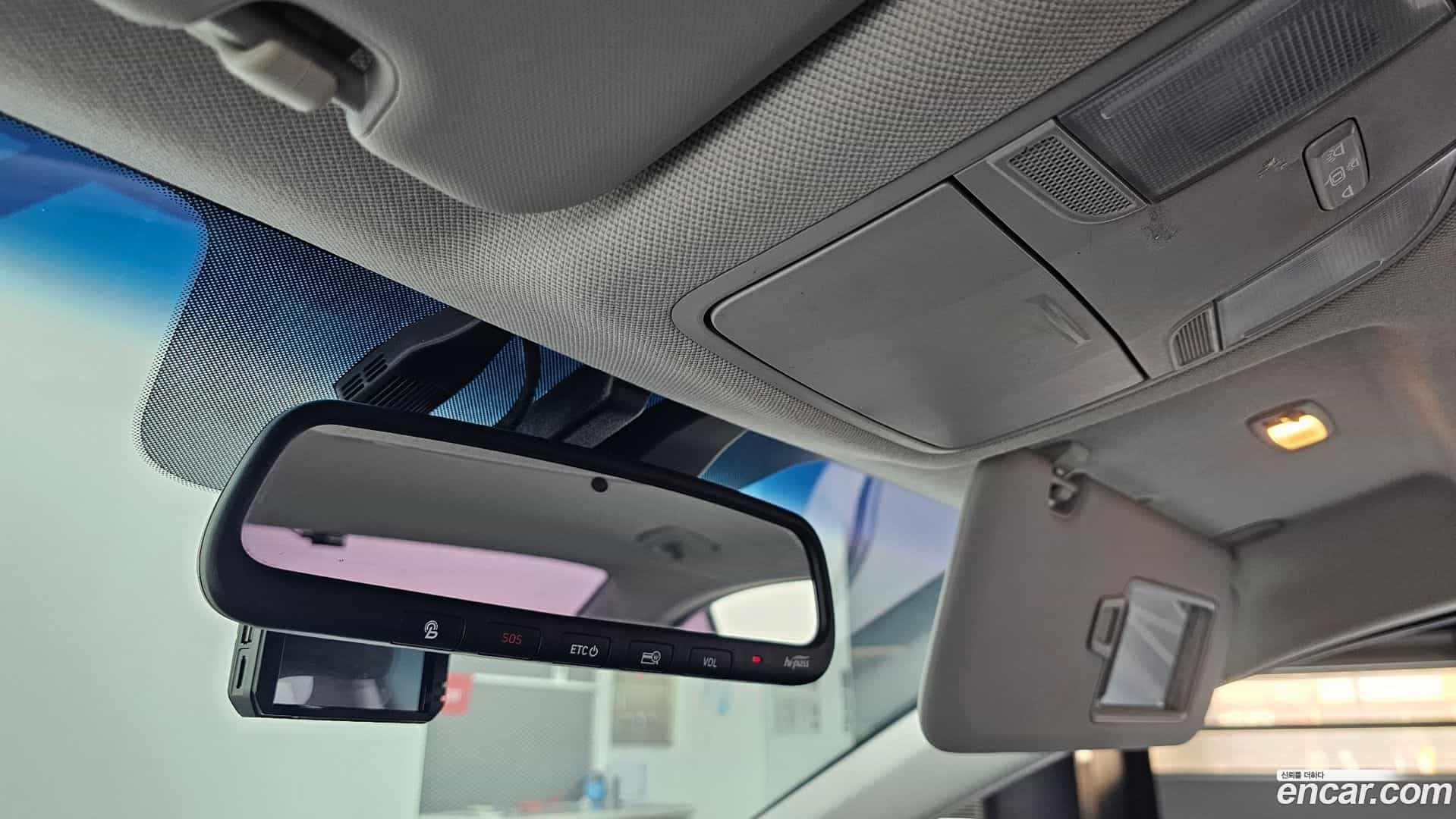 AVANTE Hyundai 2019.10-OPTION-022