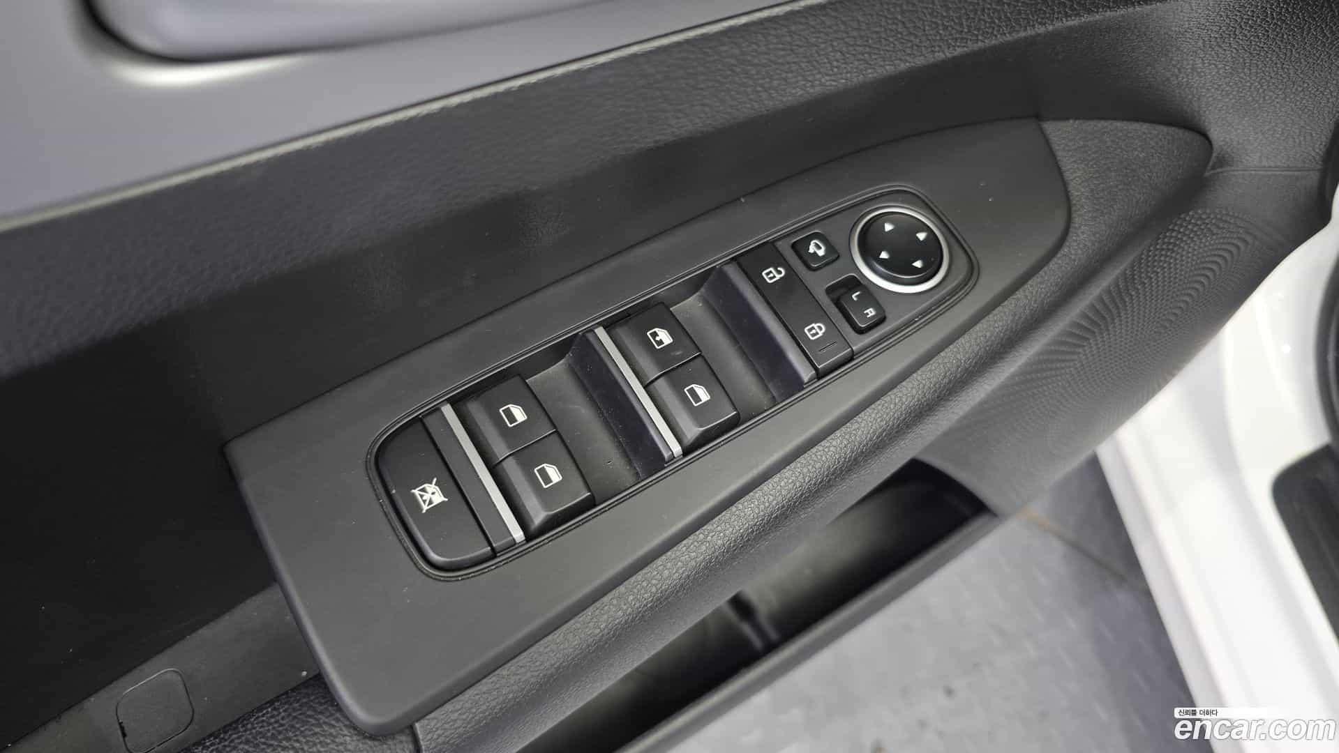 K3 Kia 2022.1-OPTION-017