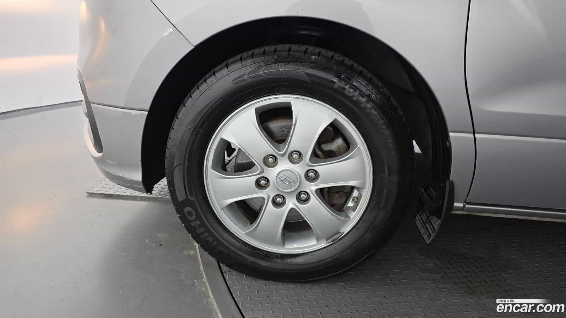 Starex Hyundai 2018.7-OUTER-005