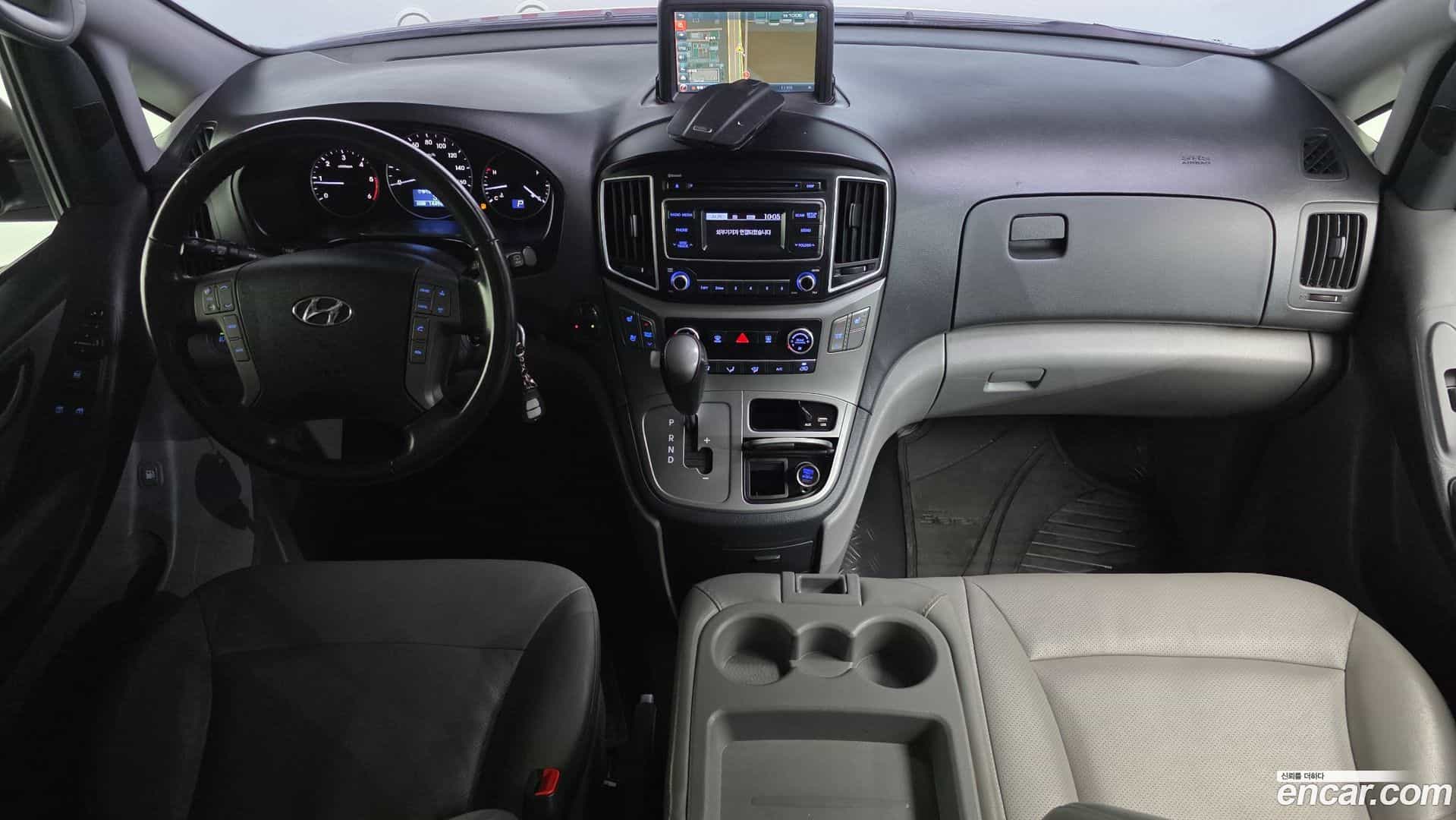 Starex Hyundai 2018.7-INNER-007