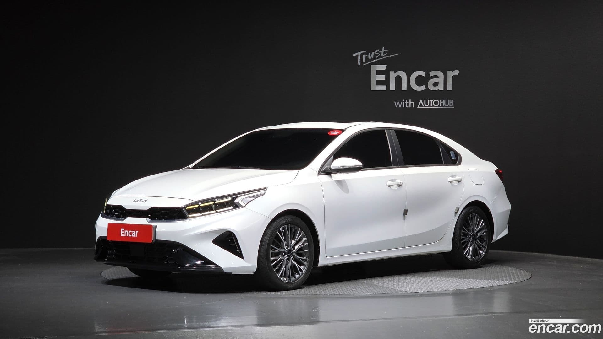 Main__Slider__Photo:K3 Kia 2022.3-0