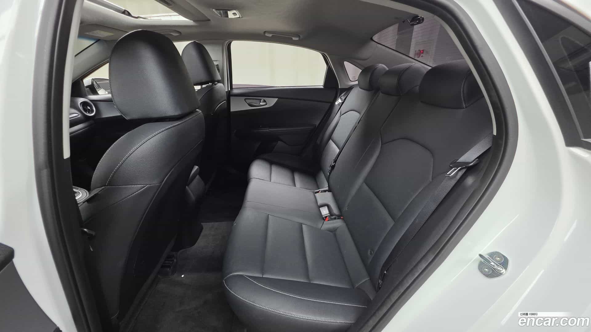 K3 Kia 2022.3-OPTION-016