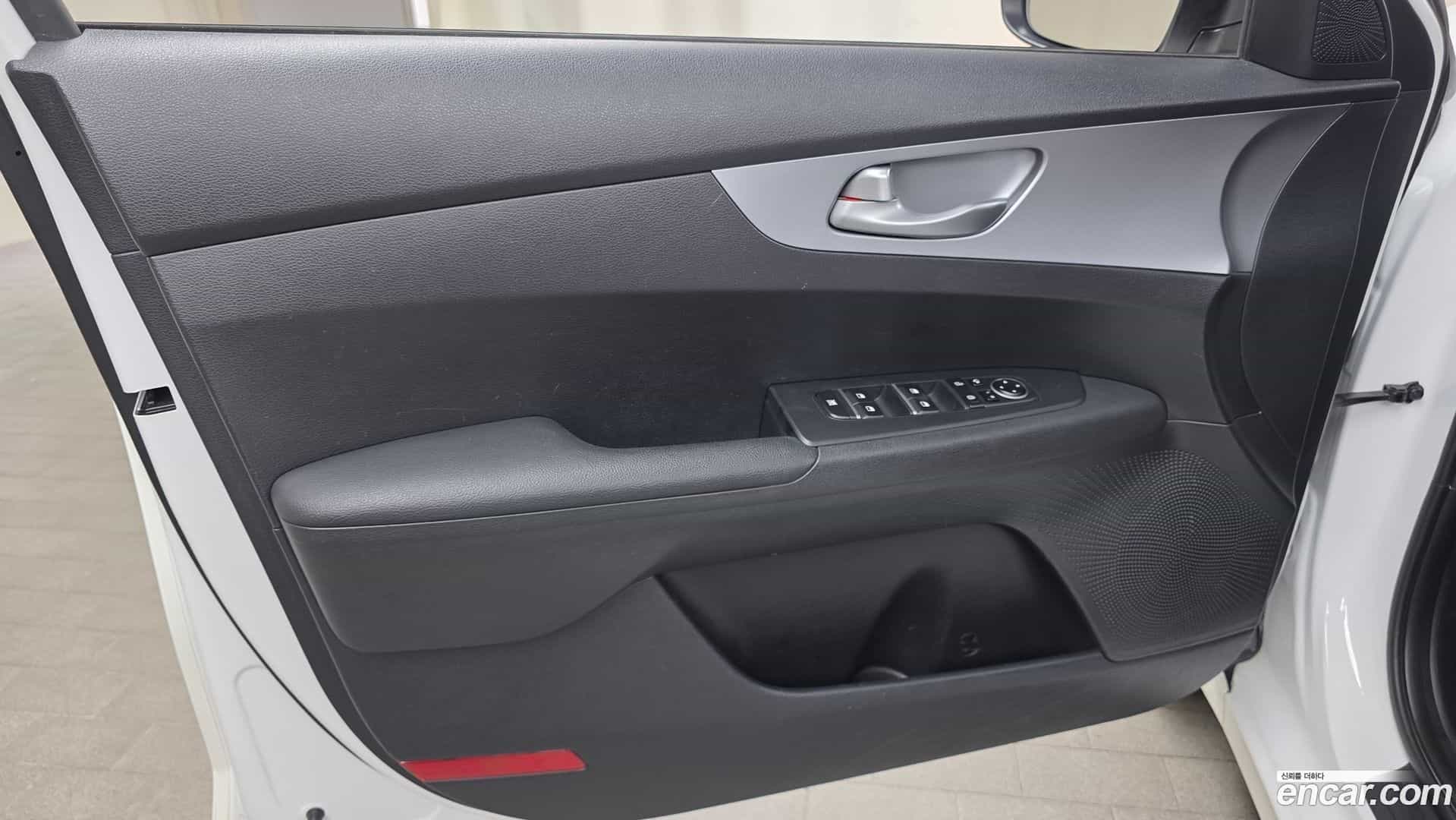 K3 Kia 2022.3-INNER-034