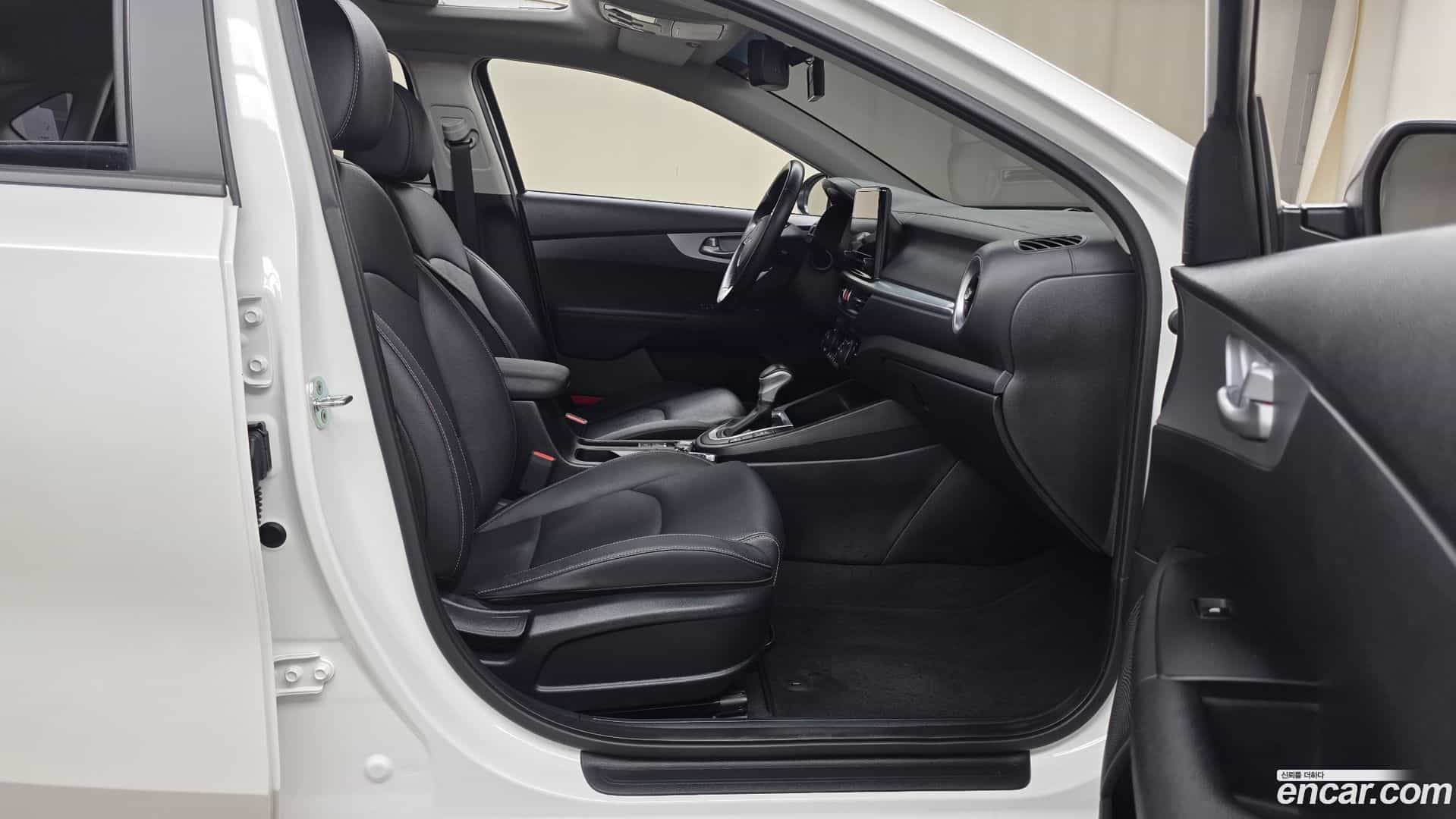 K3 Kia 2022.3-INNER-036