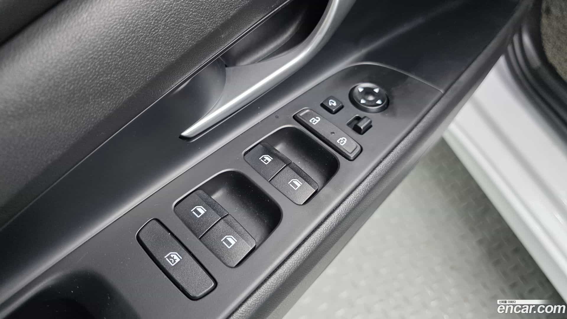 AVANTE Hyundai 2021.3-OPTION-016