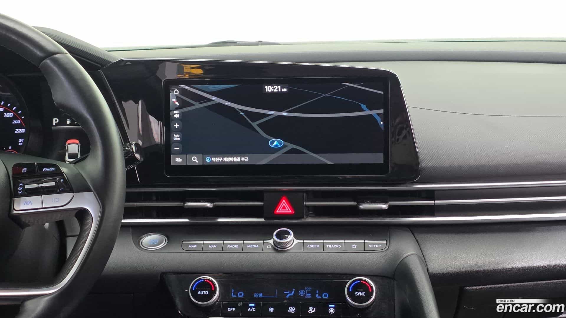 AVANTE Hyundai 2021.3-OPTION-018