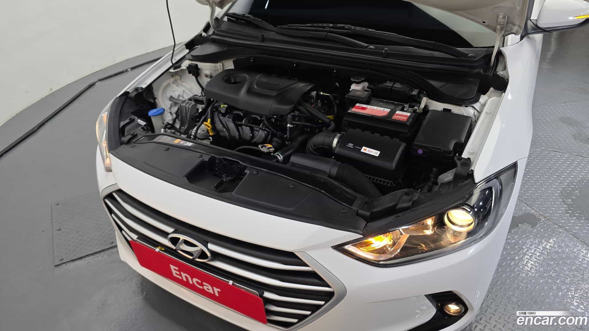AVANTE Hyundai 2018.7-OUTER-006