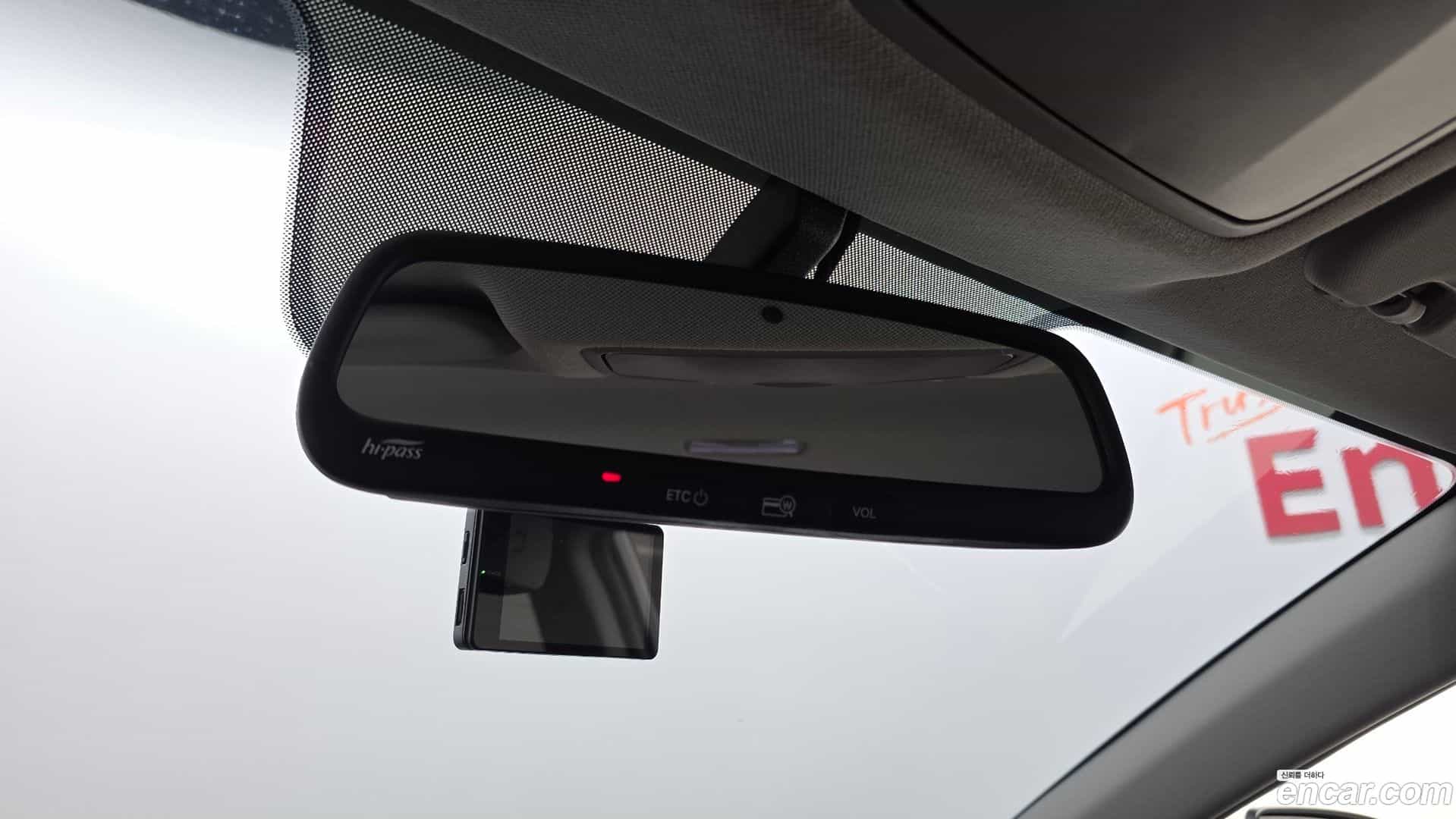AVANTE Hyundai 2018.7-OPTION-023