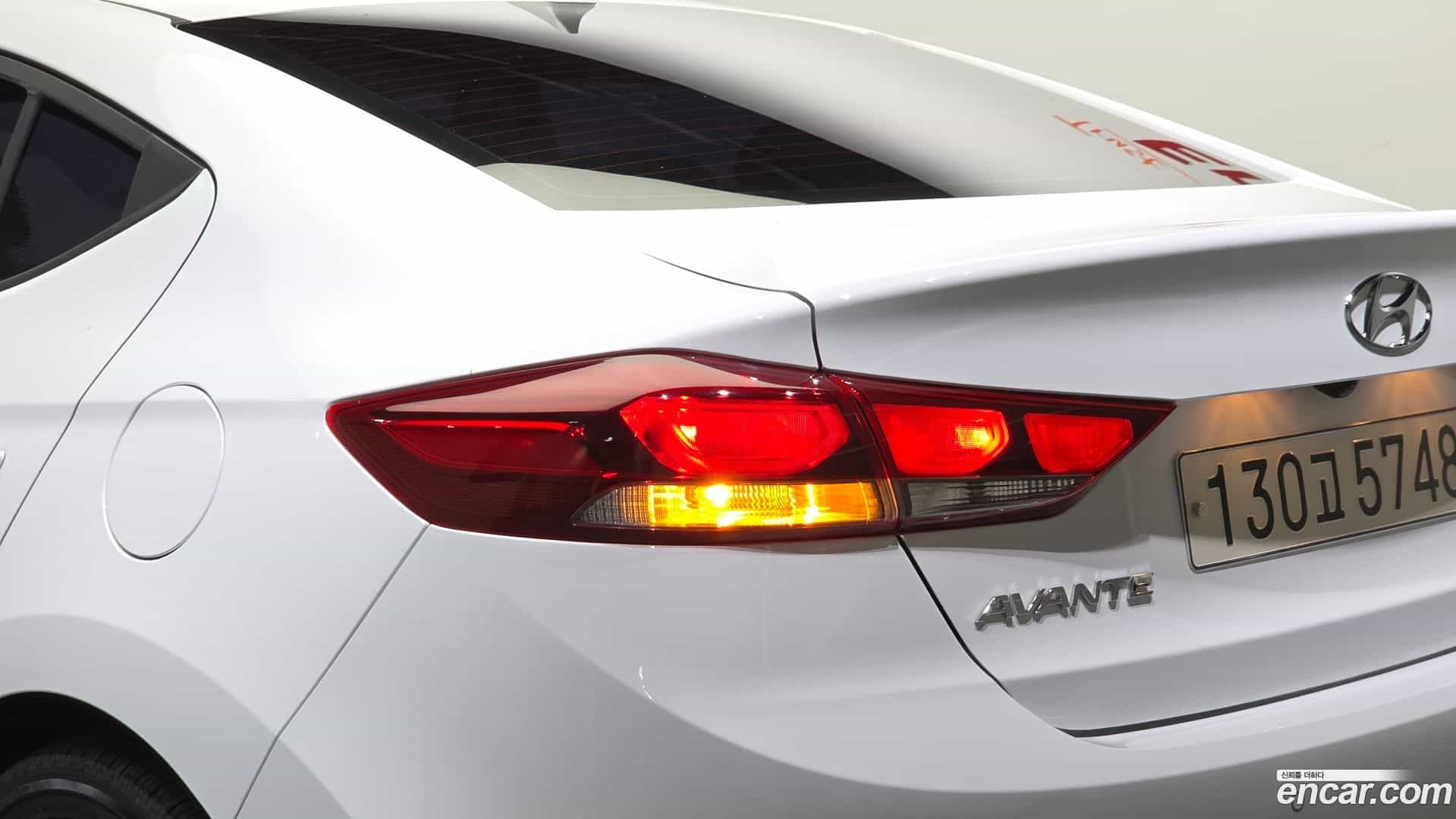AVANTE Hyundai 2018.7-OUTER-033