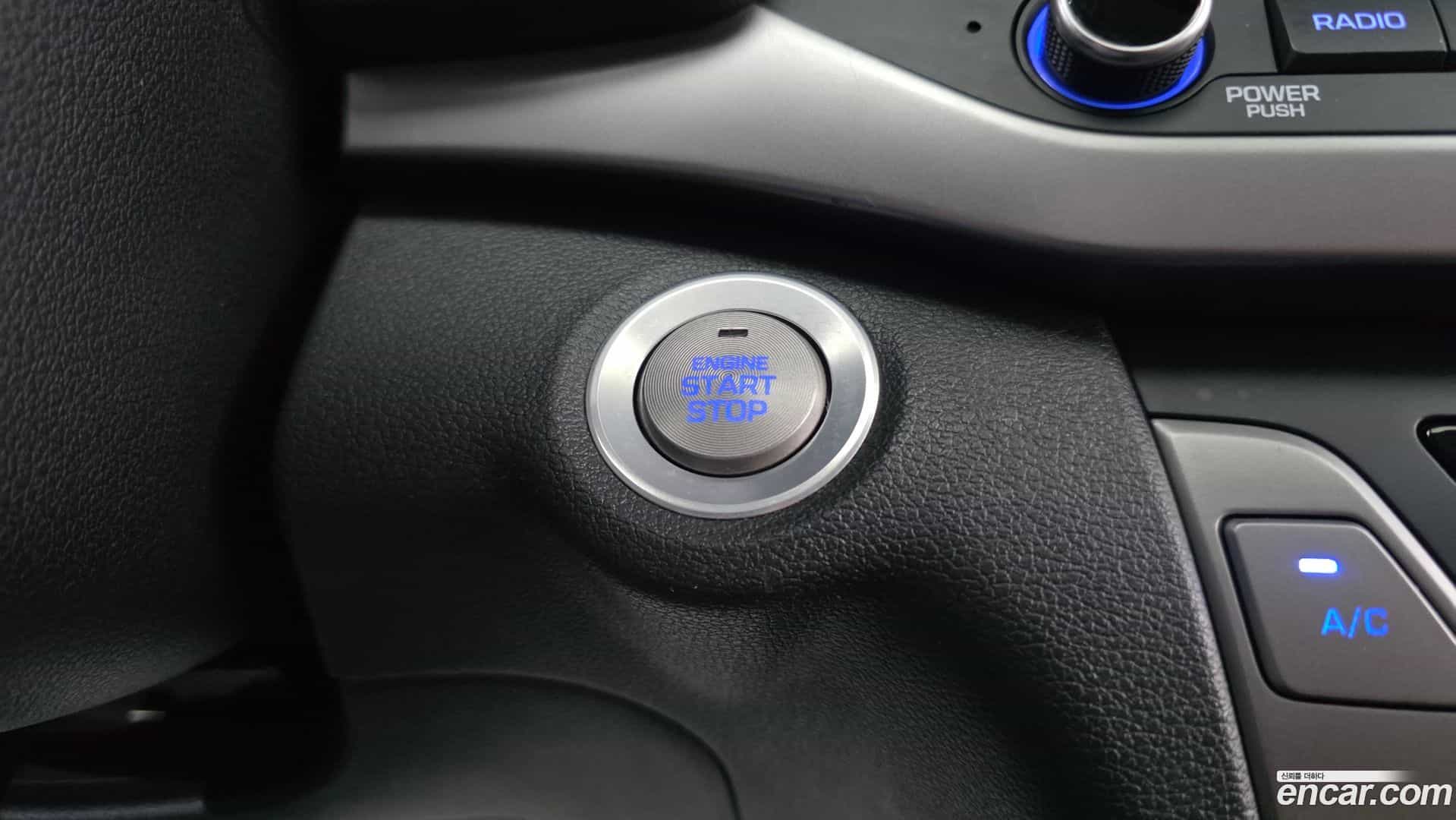 AVANTE Hyundai 2018.7-OPTION-041