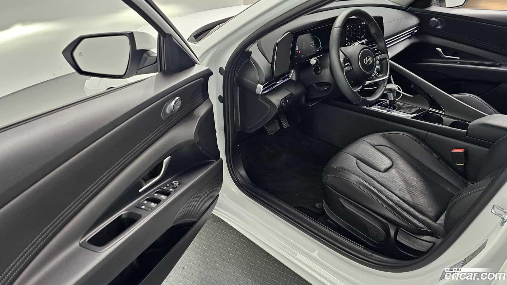 AVANTE Hyundai 2025.8-INNER-010