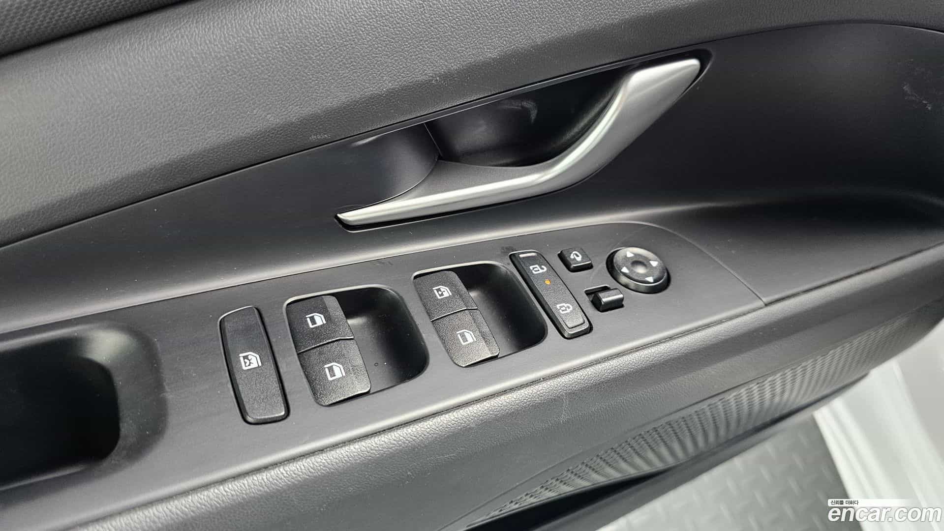 AVANTE Hyundai 2025.8-OPTION-042