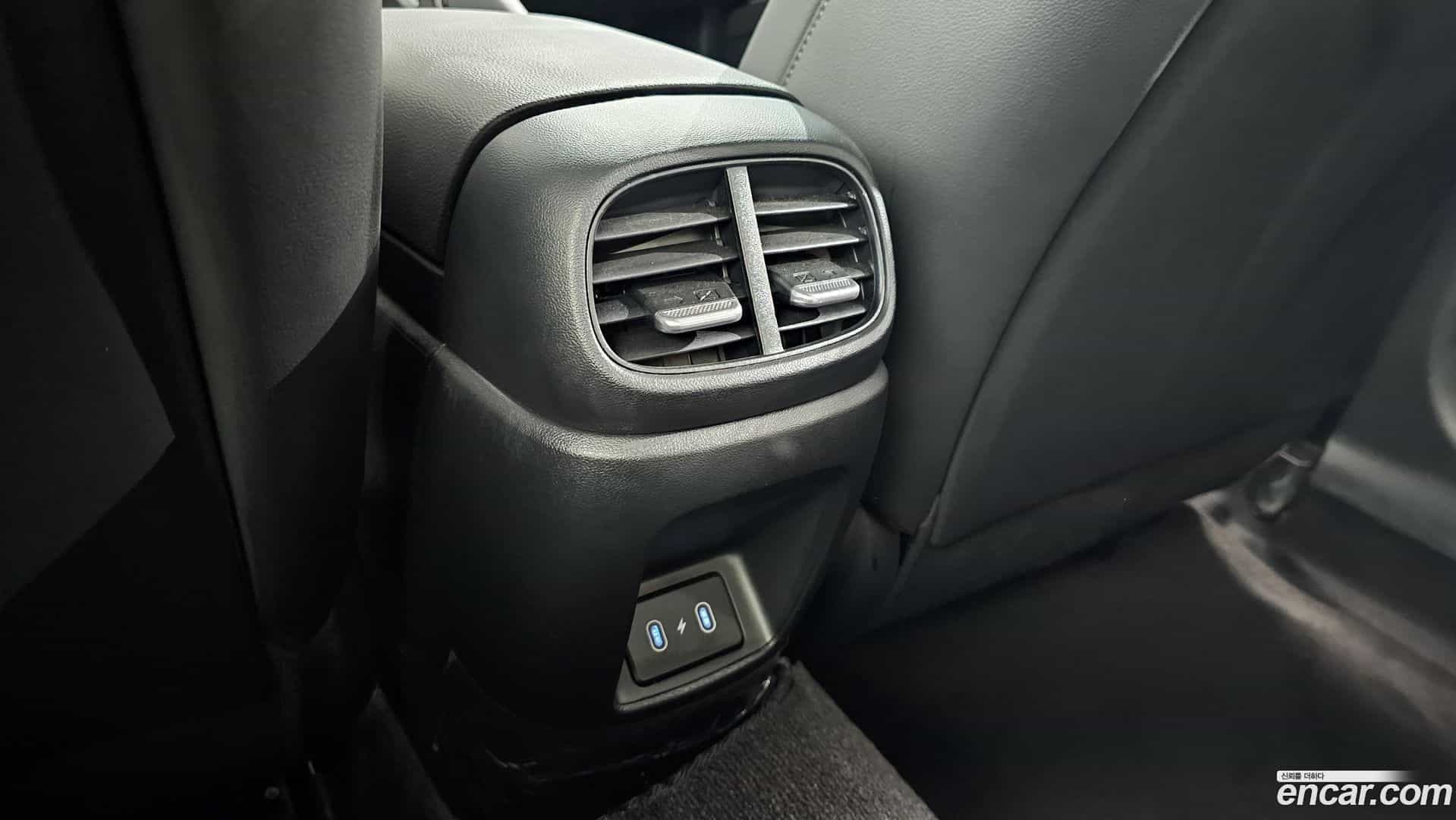 AVANTE Hyundai 2025.8-OPTION-045